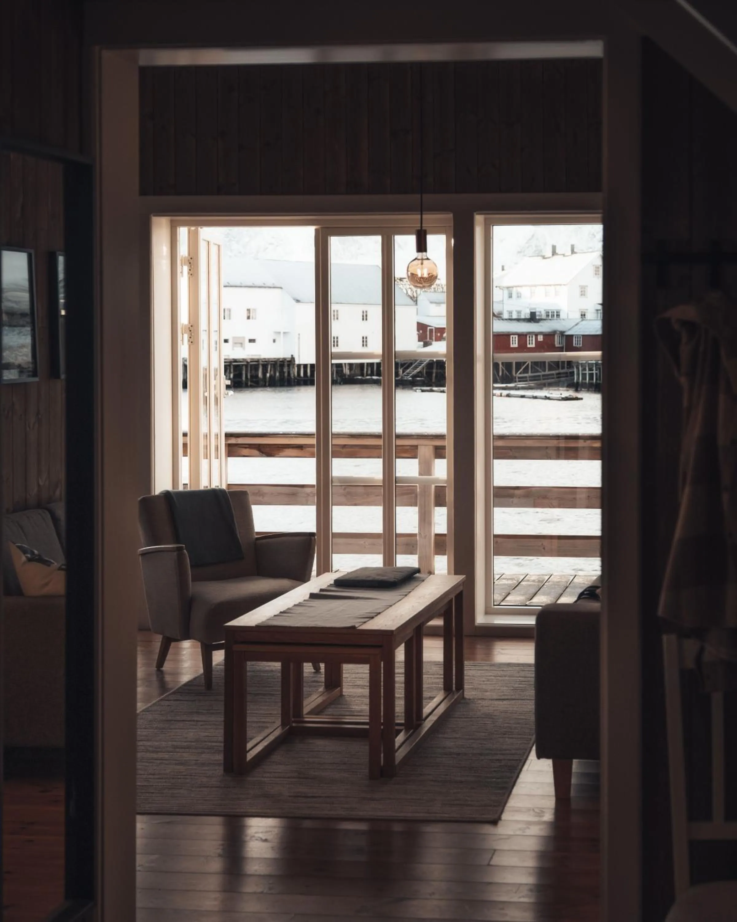 Living room in Reinefjorden Sjøhus