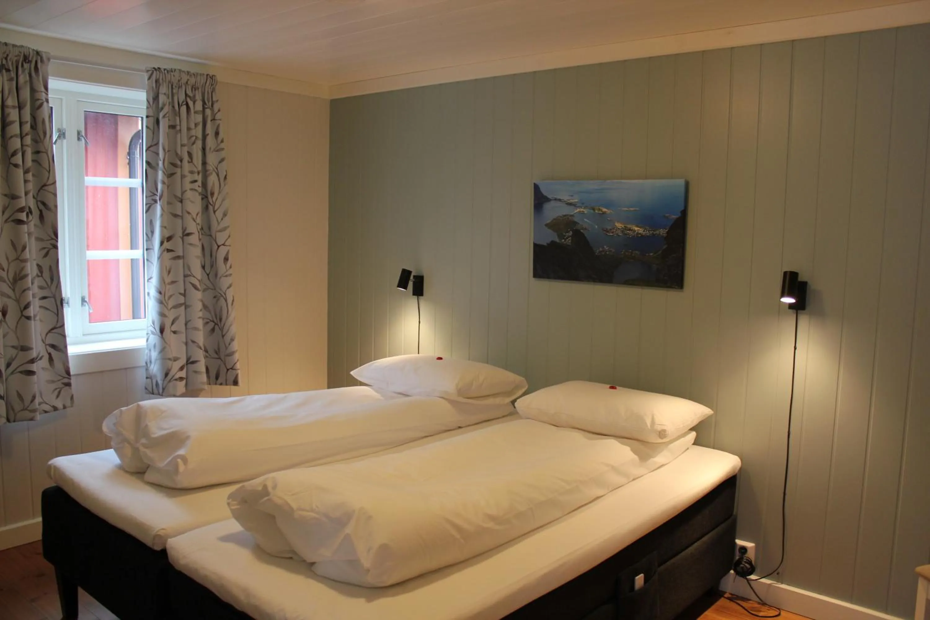 Bedroom, Bed in Reinefjorden Sjøhus