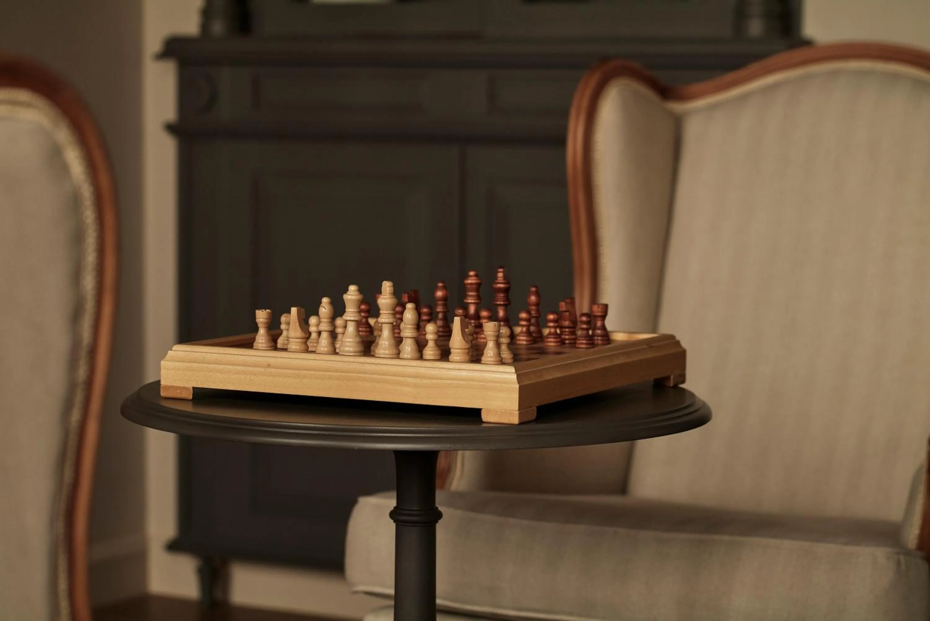 Decorative detail in Syrou Melathron