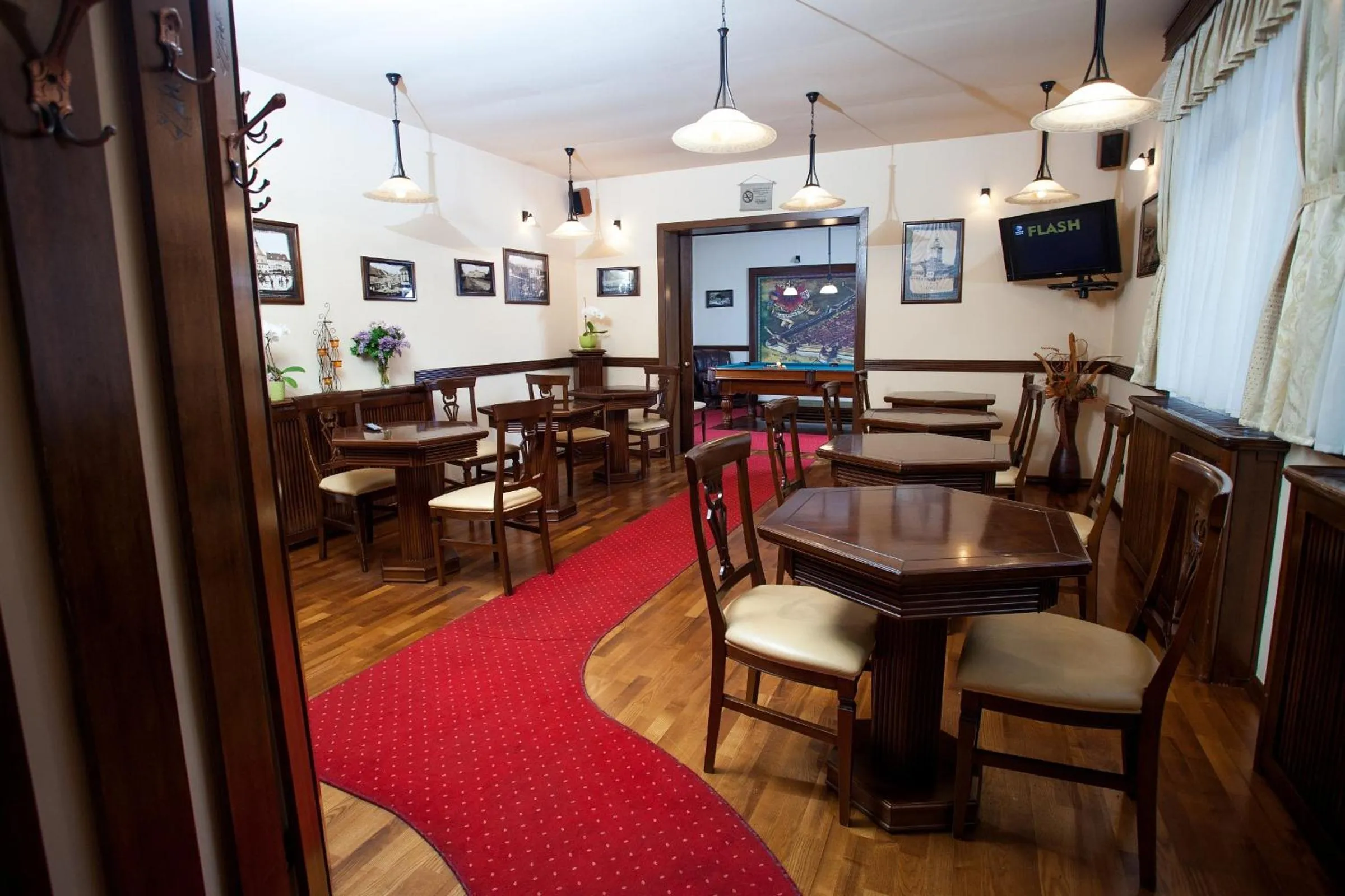 Photo of the whole room in Pension Brasovu Vechi