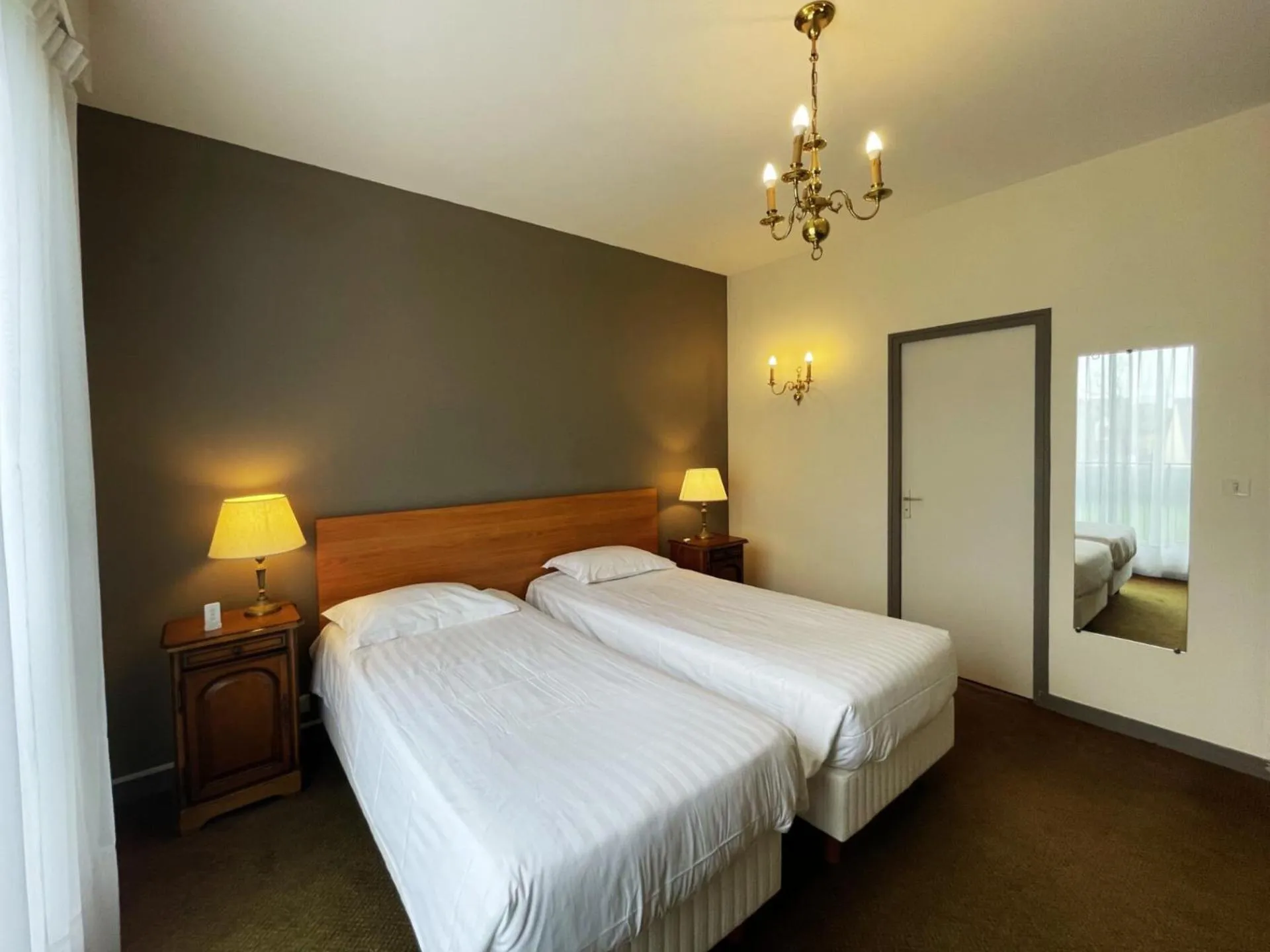 Bed in Hôtel de la Marine