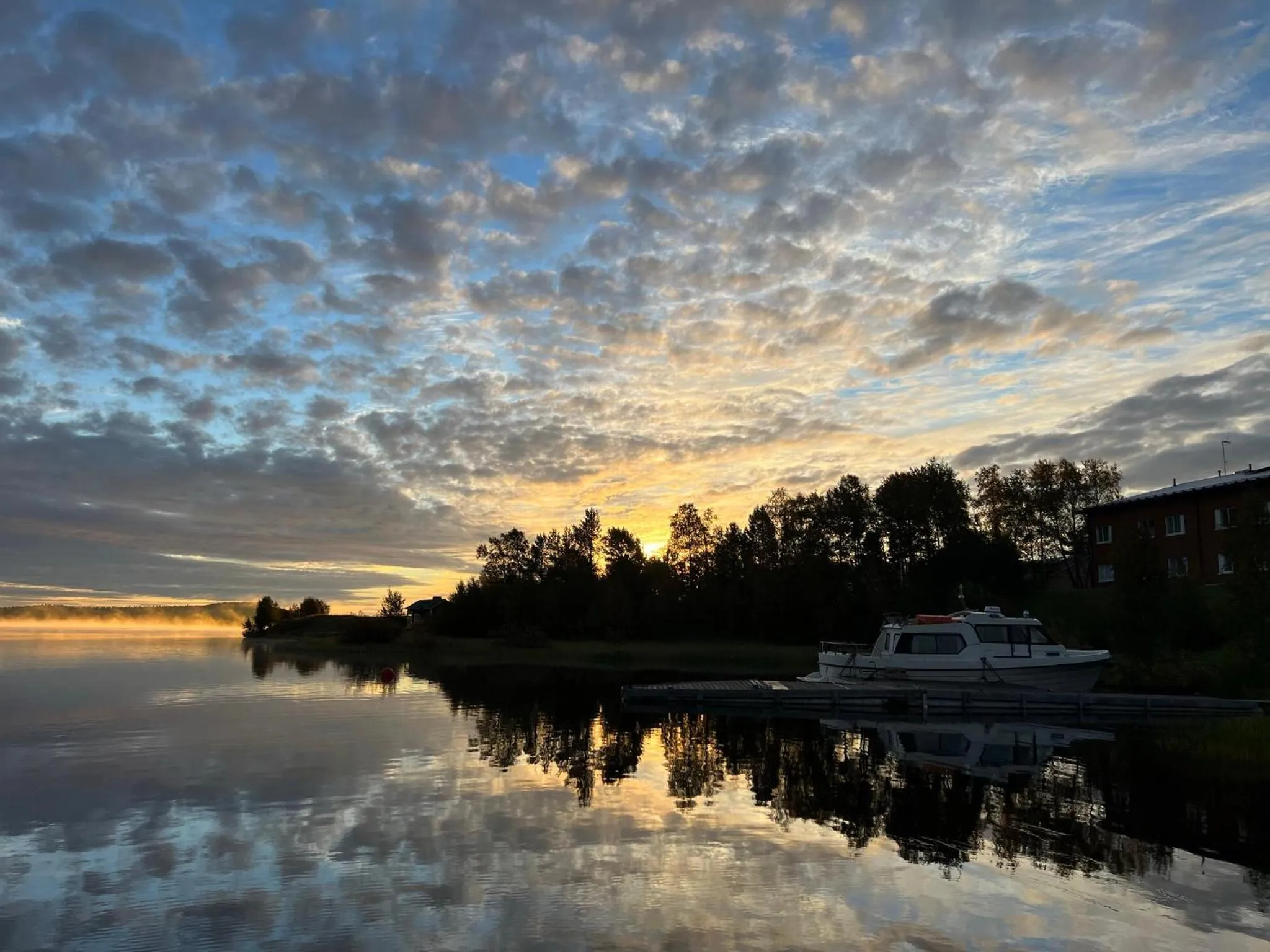 Lake view in Hotel Inari