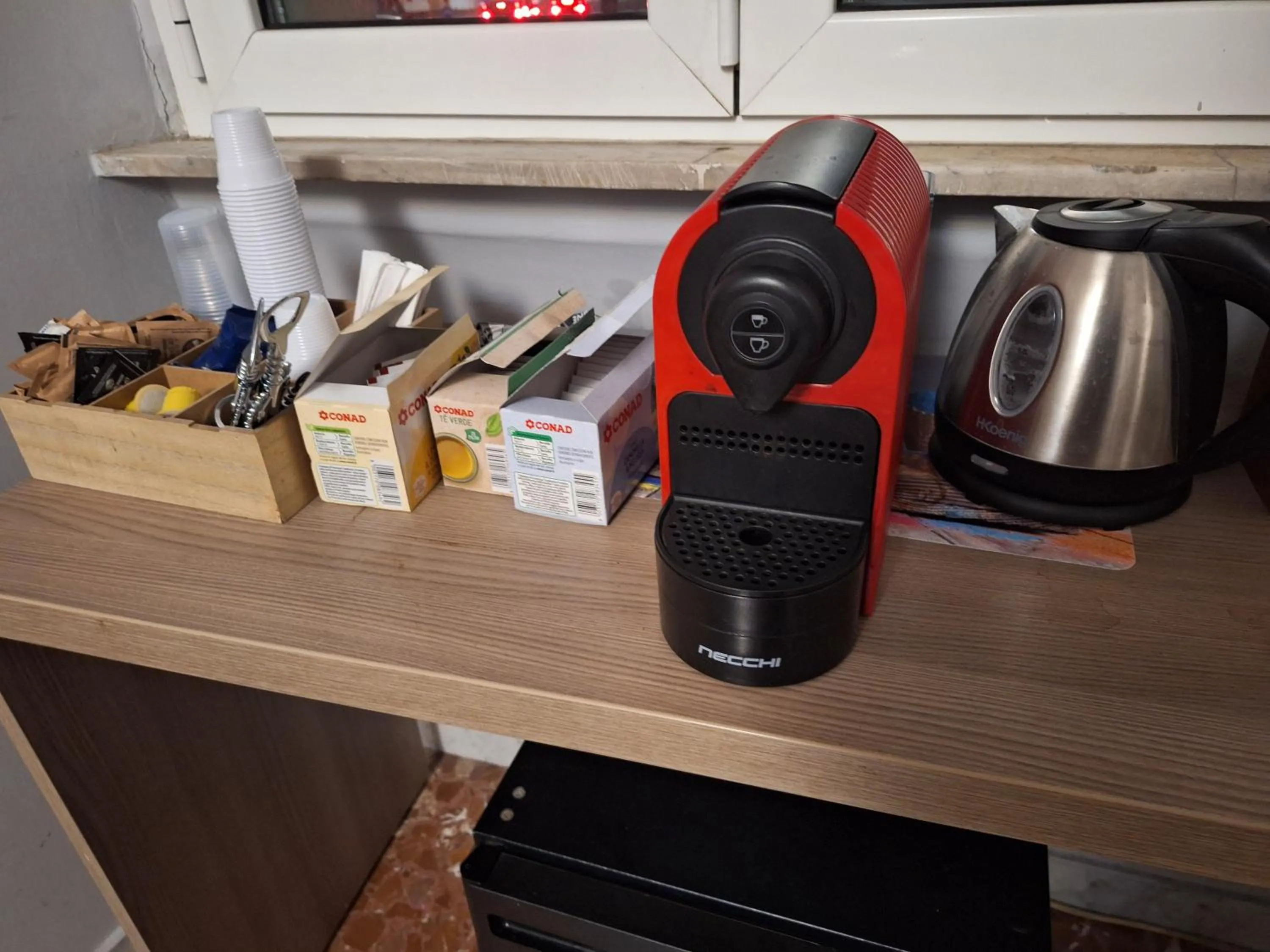 Coffee/tea facilities in St. Anthony Guest House