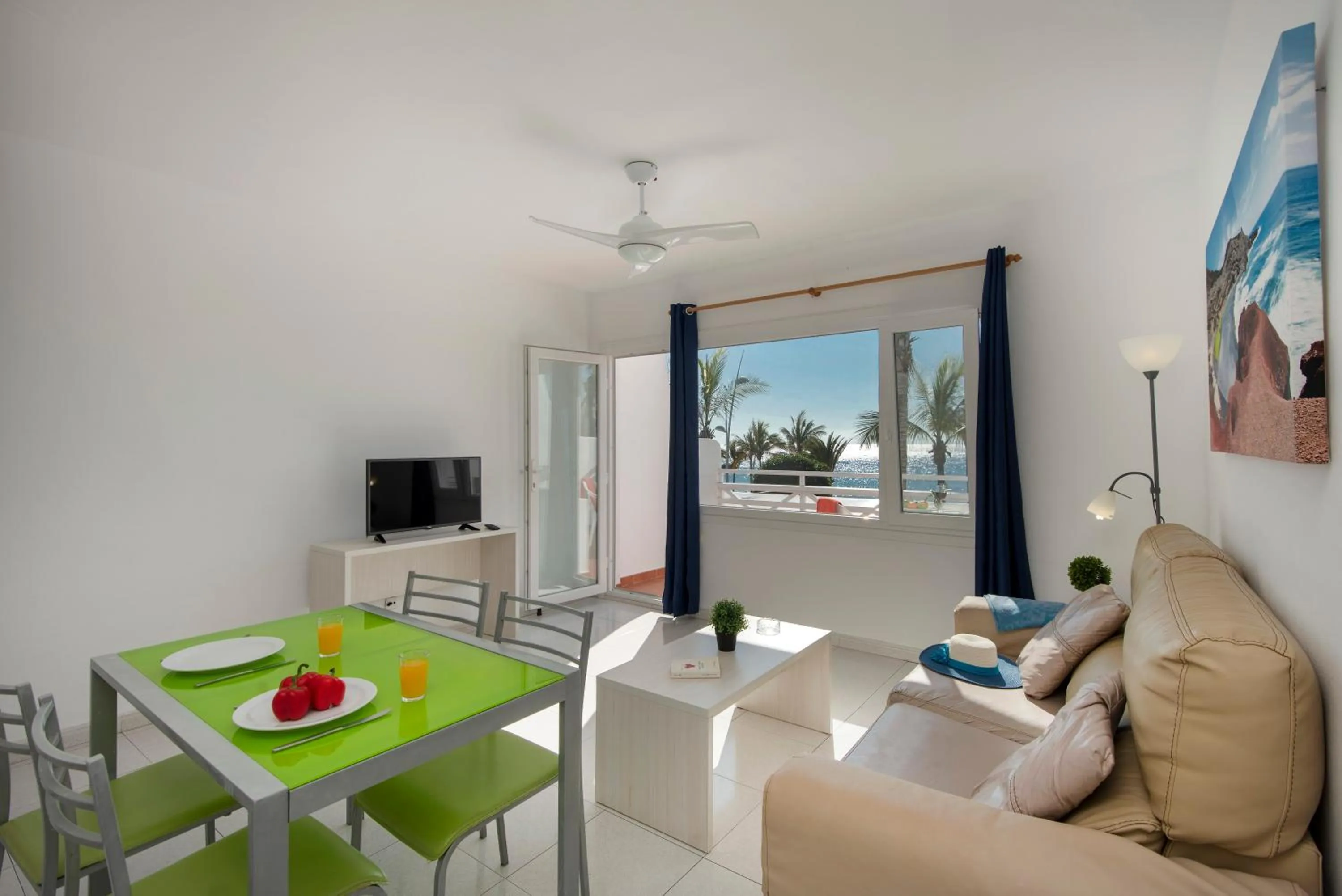 Rocas Blancas Apartments