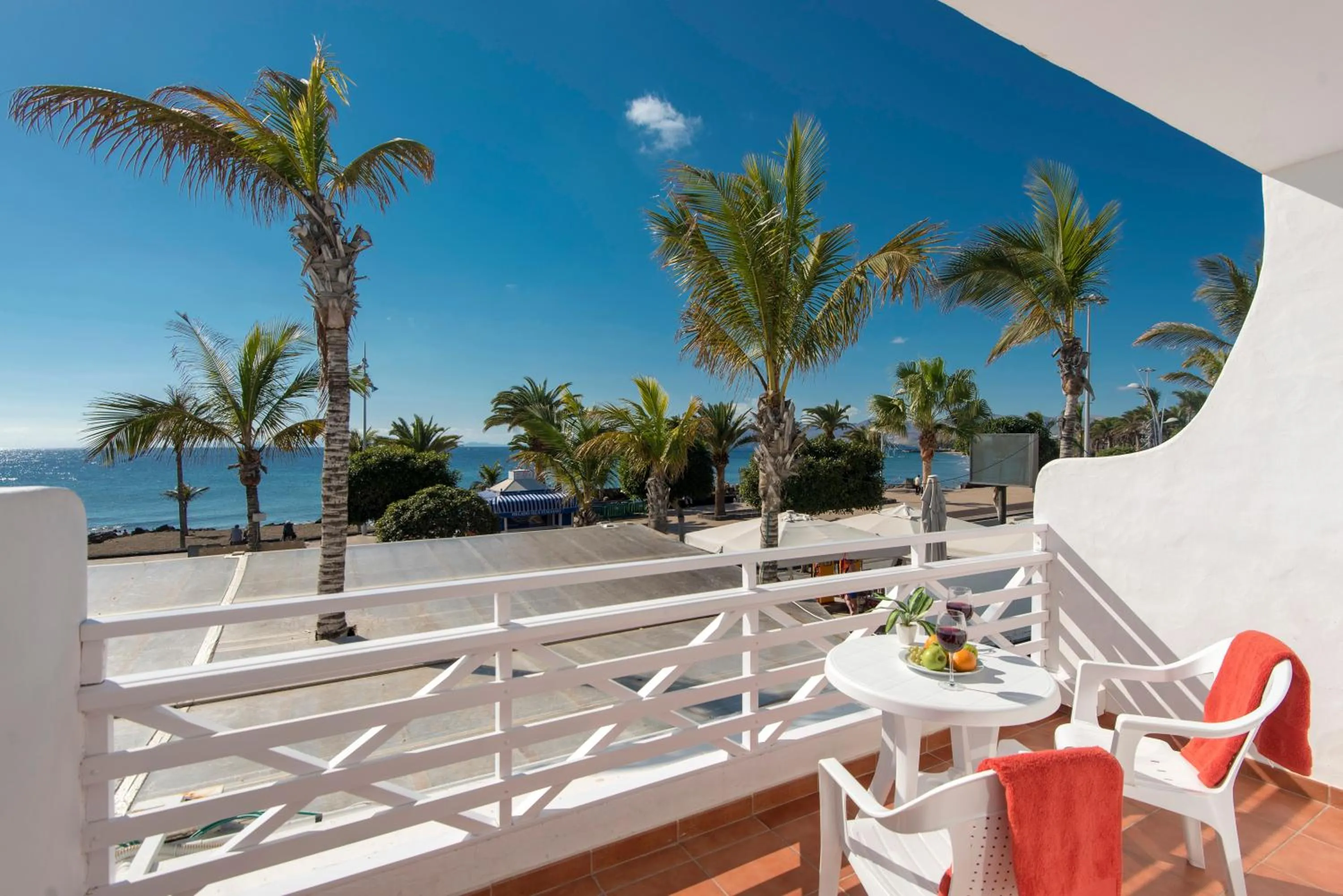 Rocas Blancas Apartments