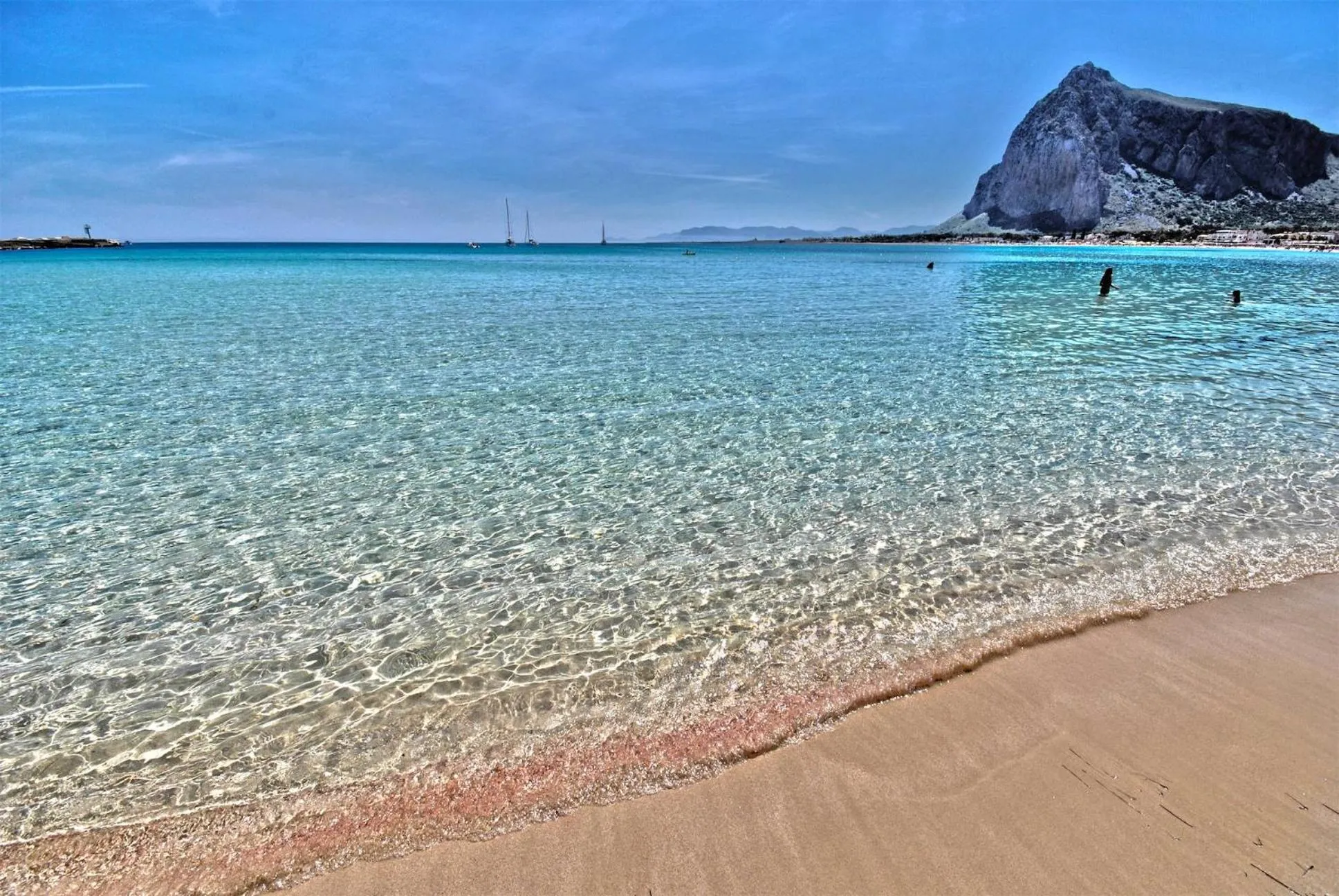 Day in Villa Faro B&B