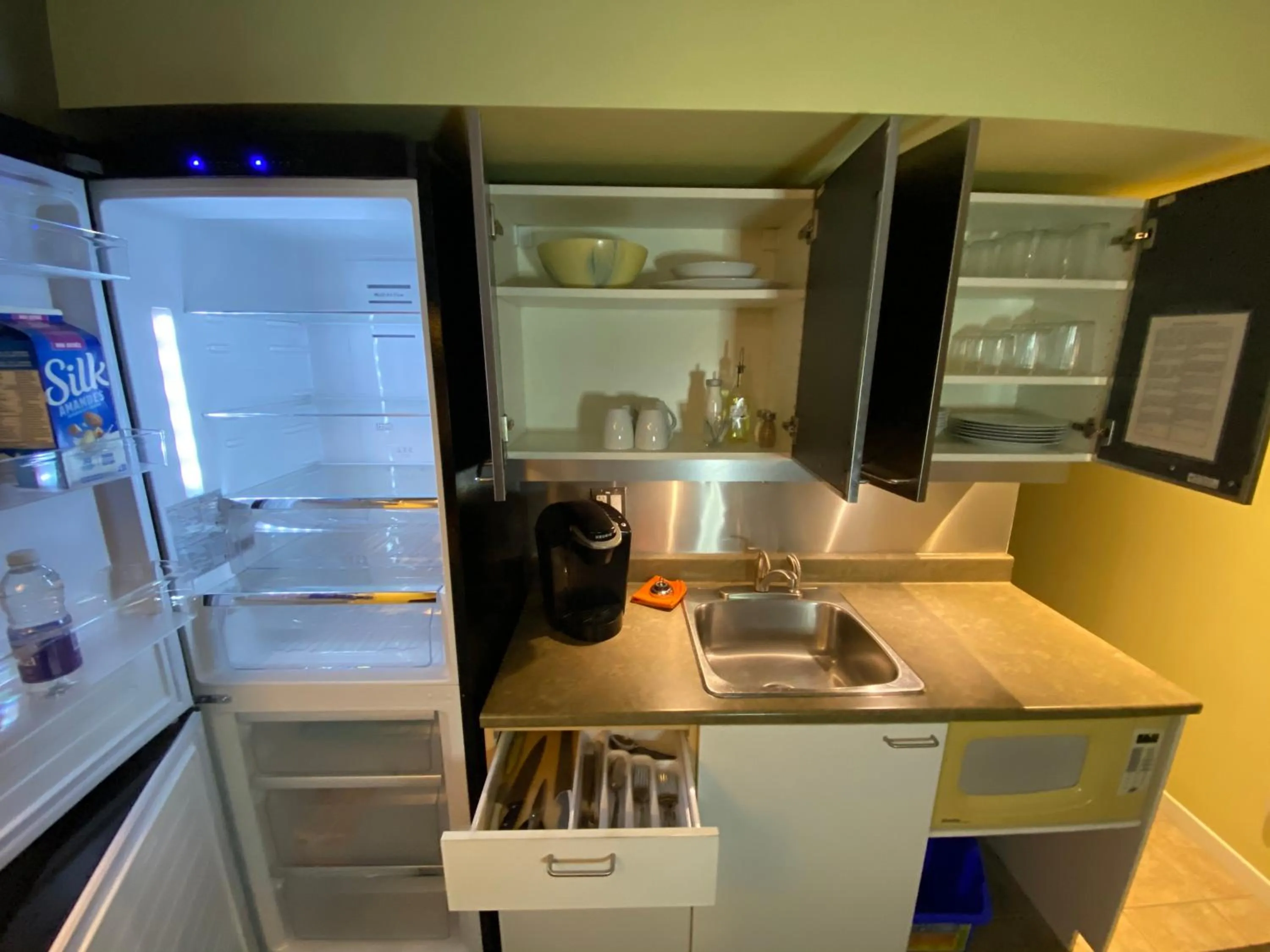 Kitchen or kitchenette in Martine & Michel