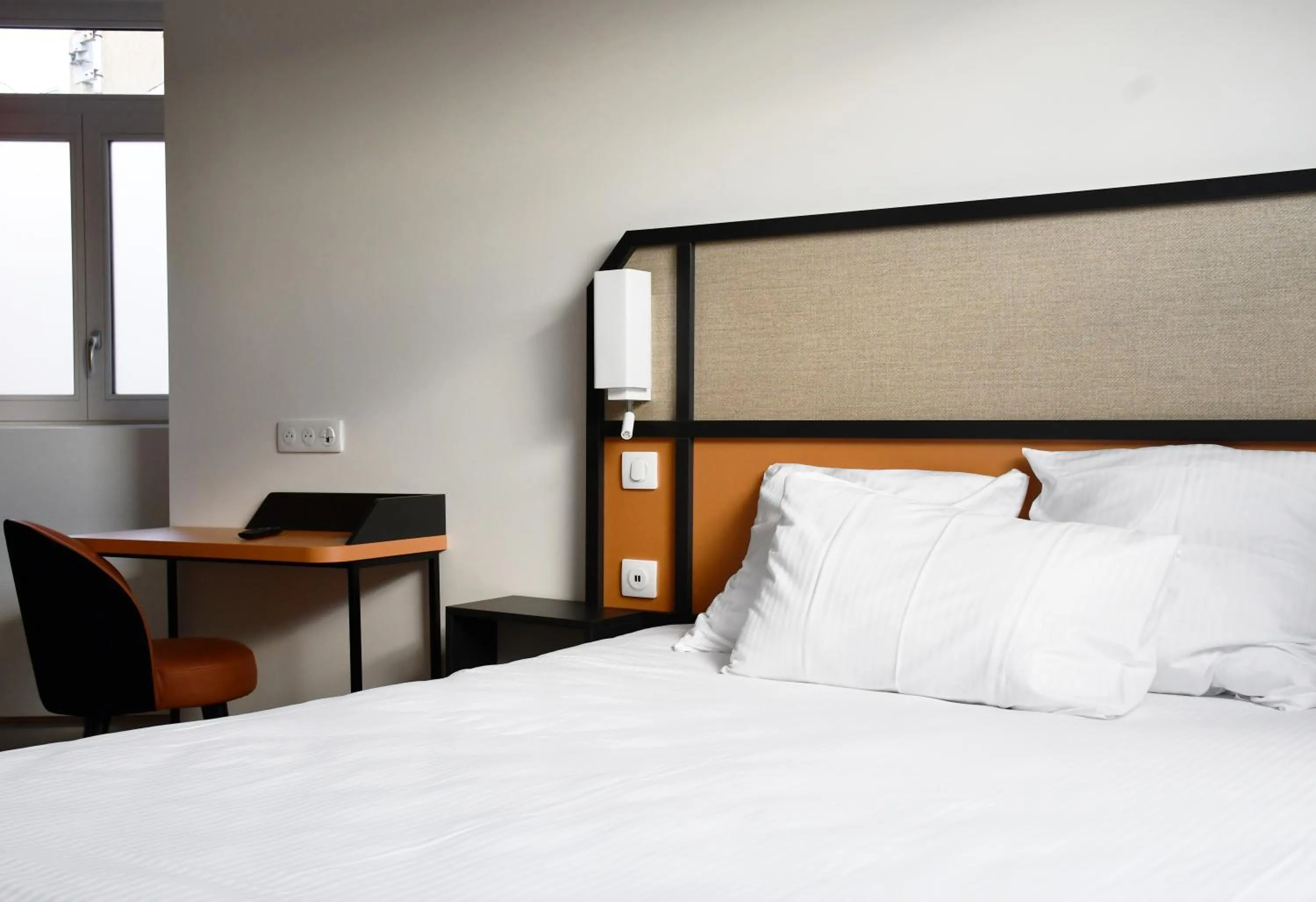 Bedroom, Bed in Hotel Moderne
