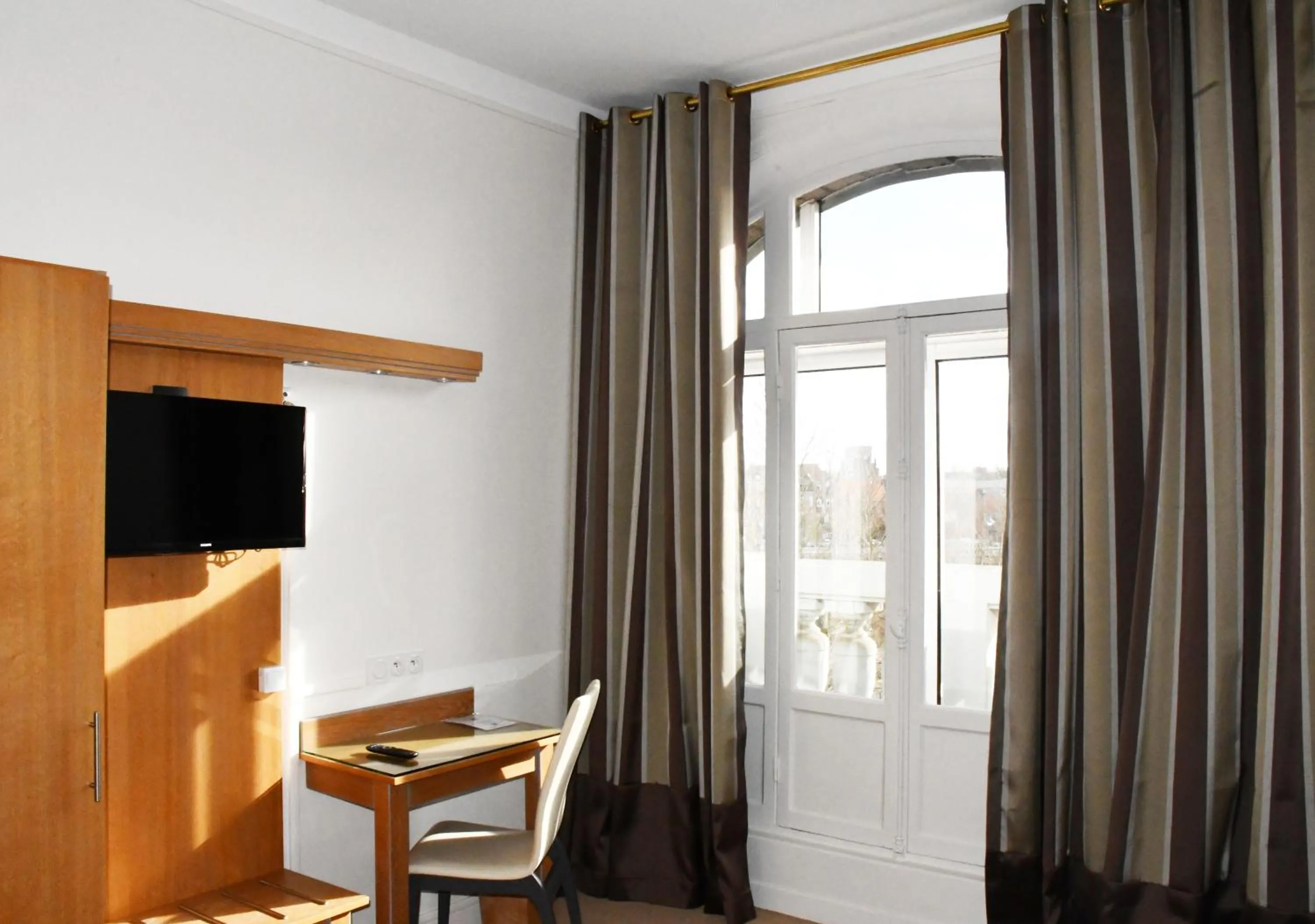 Photo of the whole room in Hotel Moderne