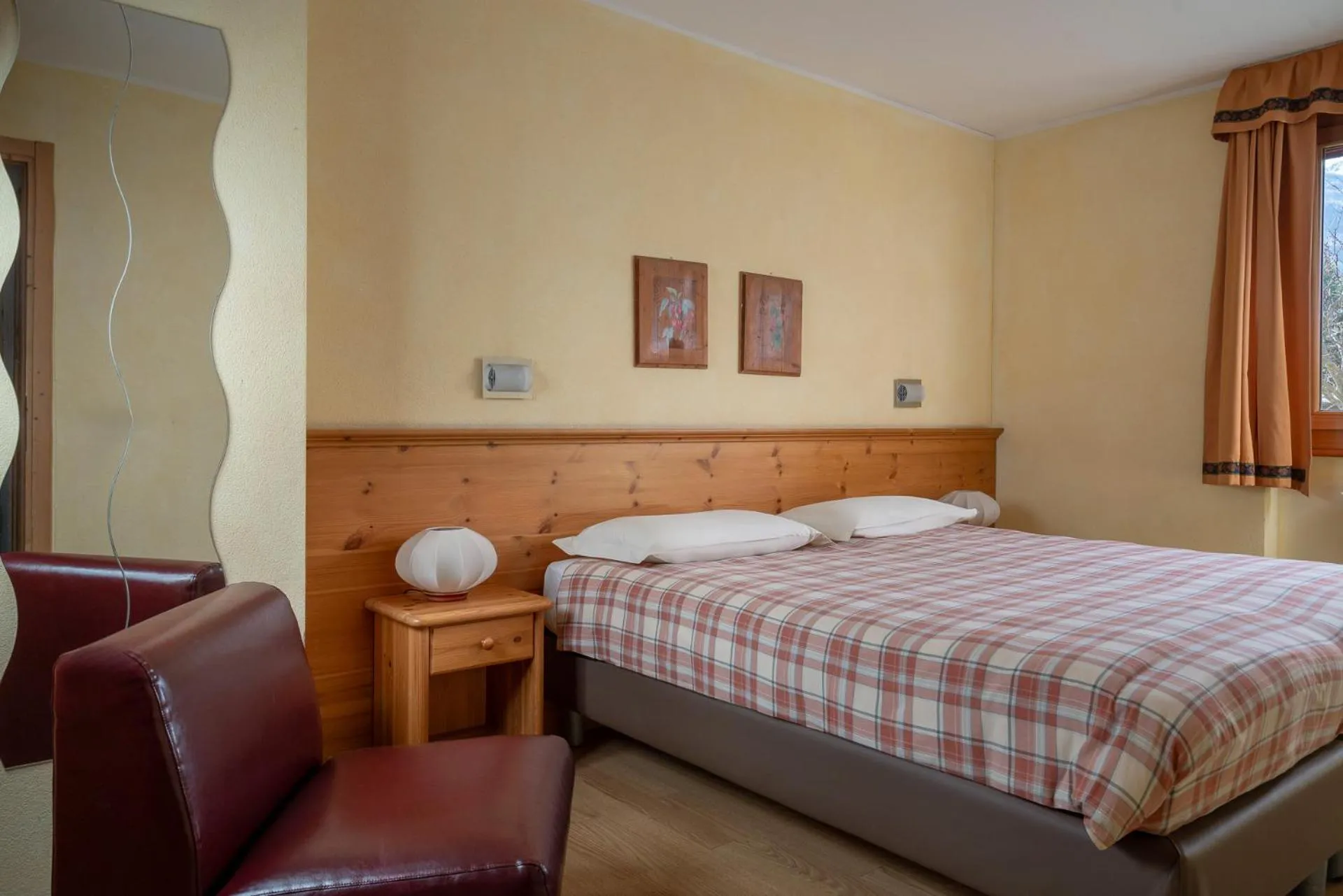 Bed in Chalet Stelle Di Neve