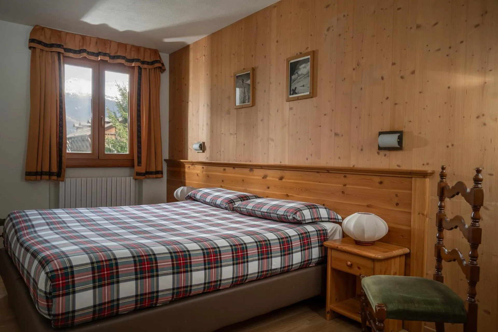 Bed in Chalet Stelle Di Neve