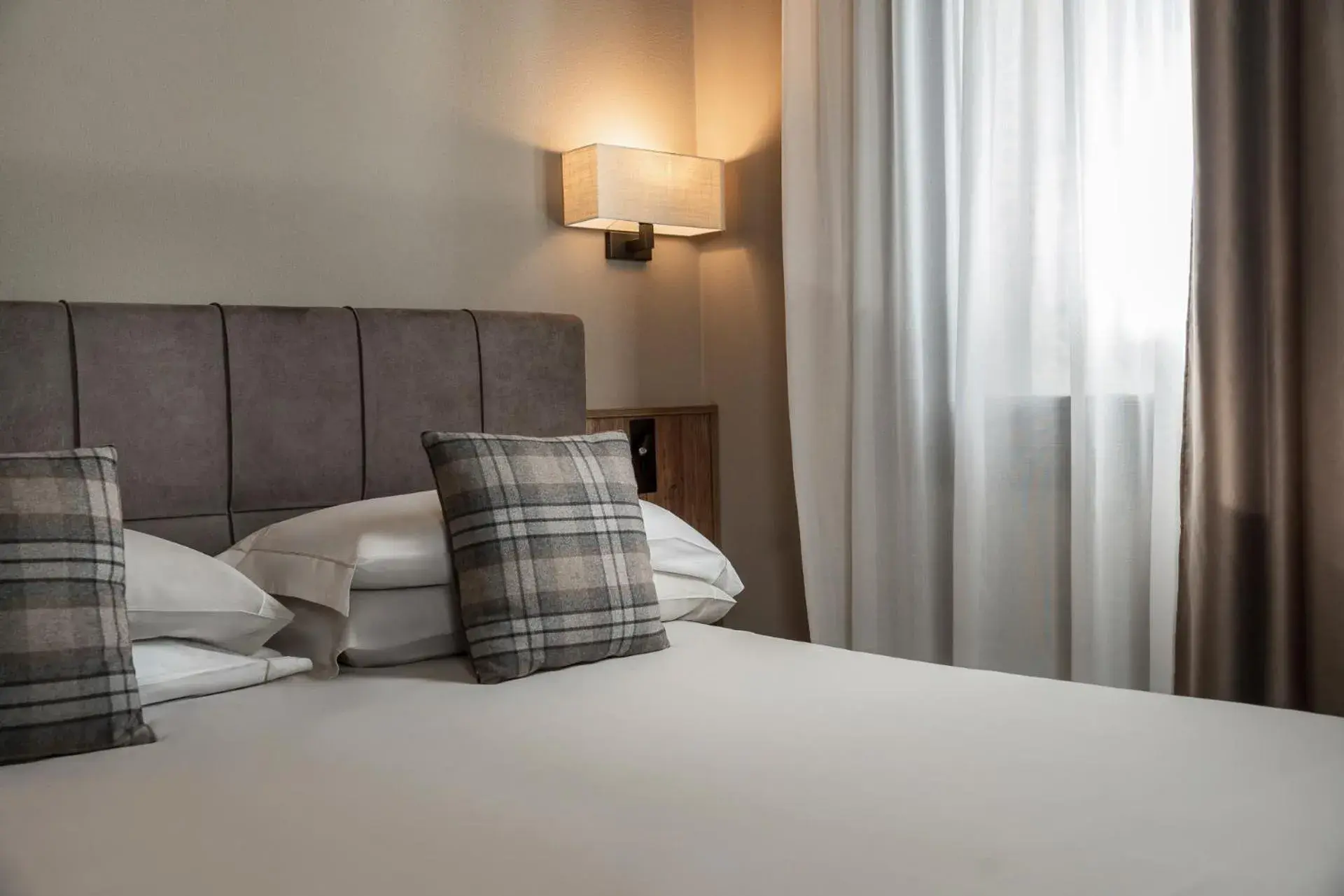 Deluxe Double Room in Miramonti Park Hotel Deluxe Double Room in Miramonti Park Hotel