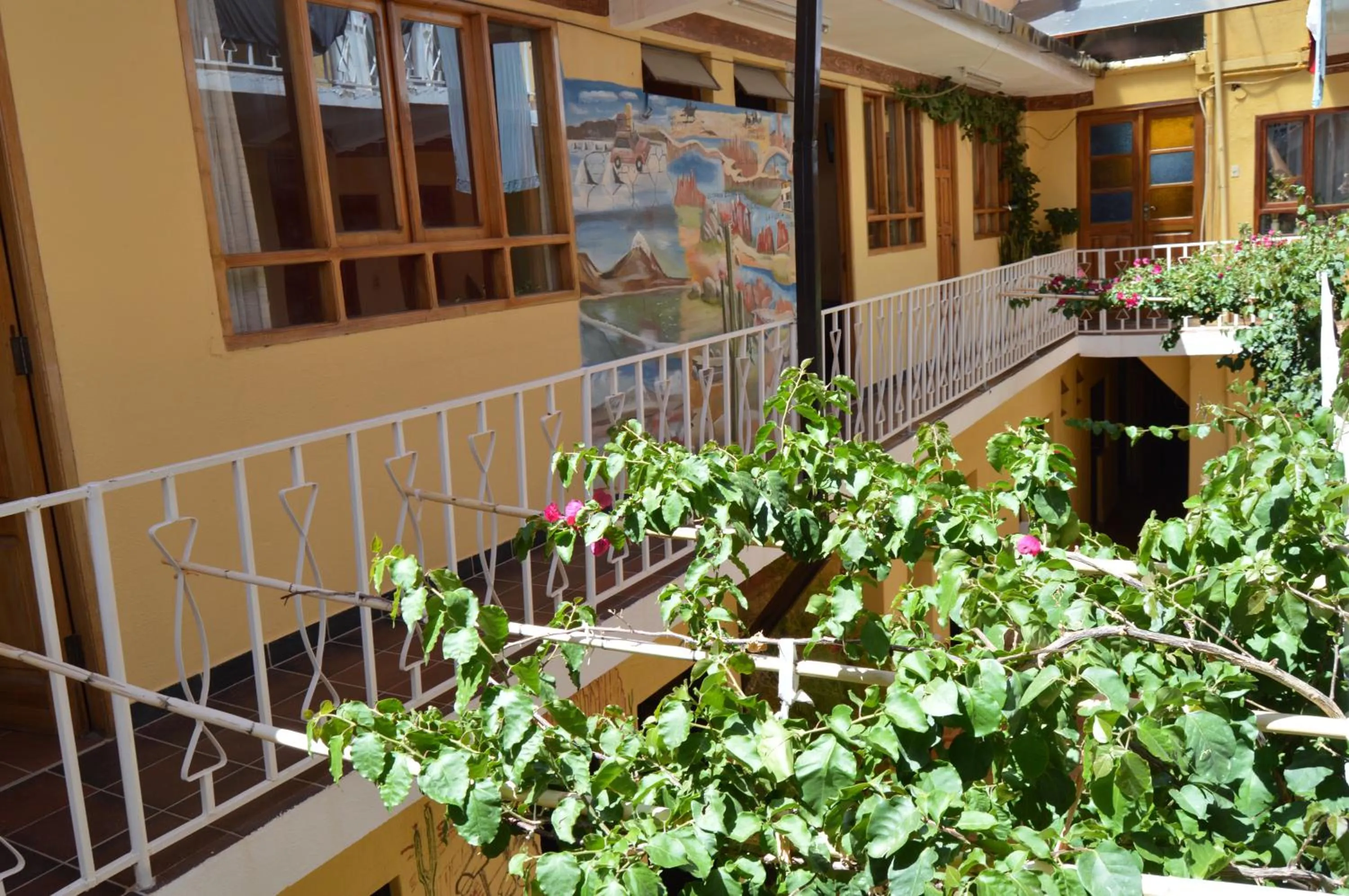 Hostal Coronel Pedro Arraya