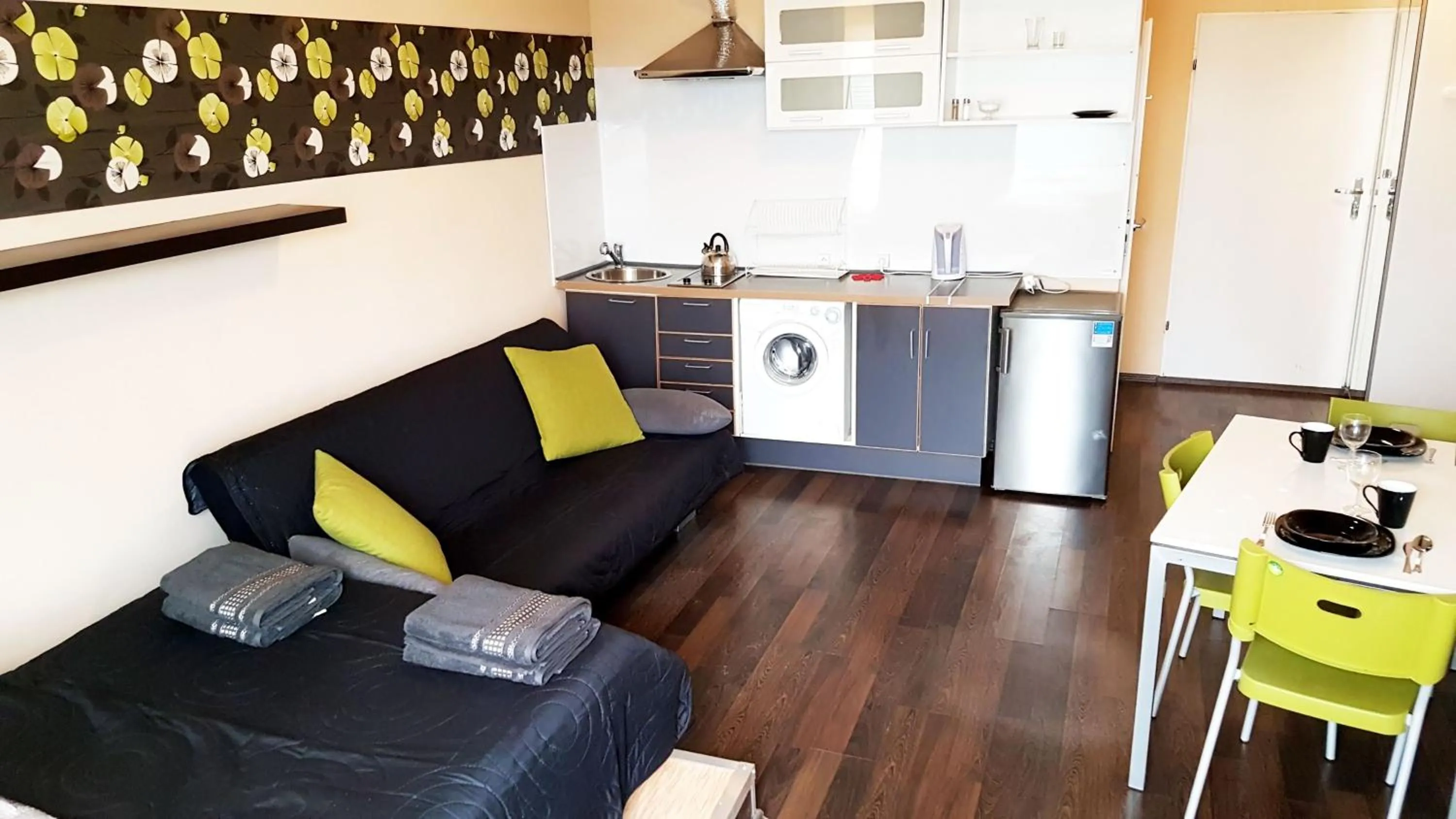 Kitchen or kitchenette in Walk distance to mokotow business park