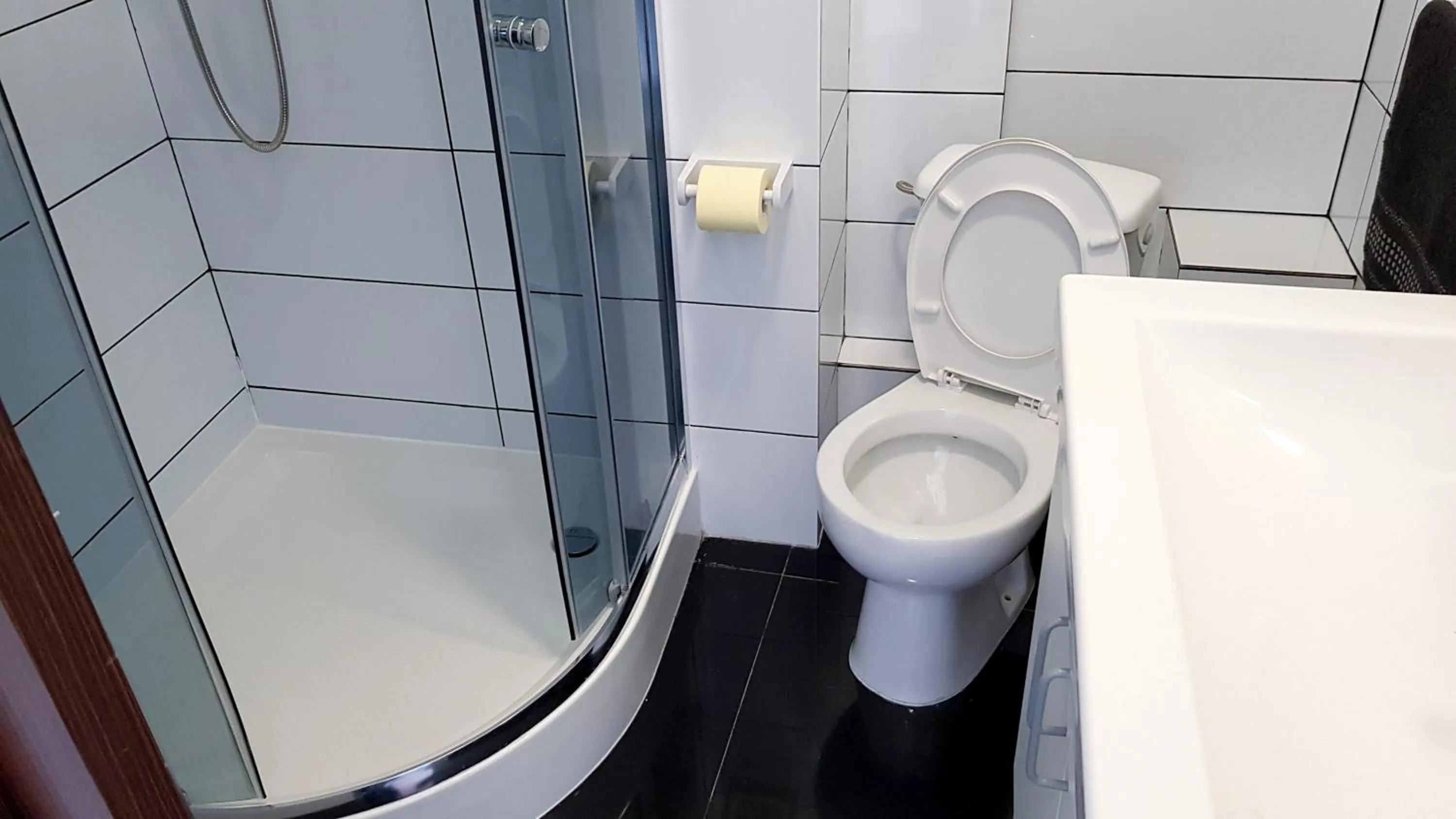 Property building in Walk distance to mokotow business park