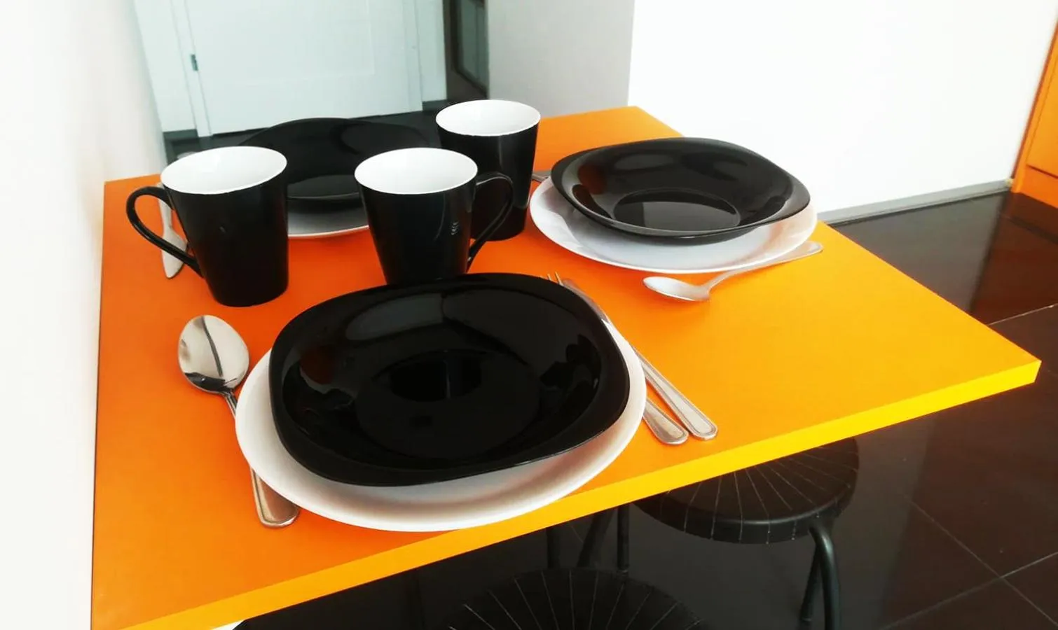 Walk distance to mokotow business park