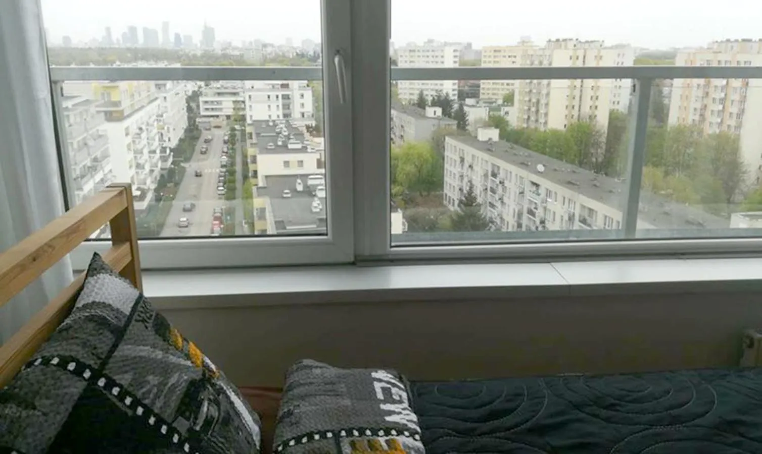 Walk distance to mokotow business park