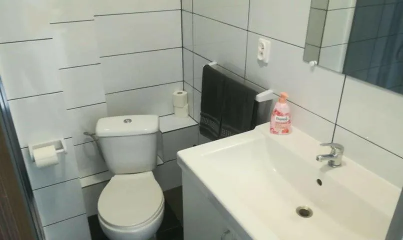 Walk distance to mokotow business park