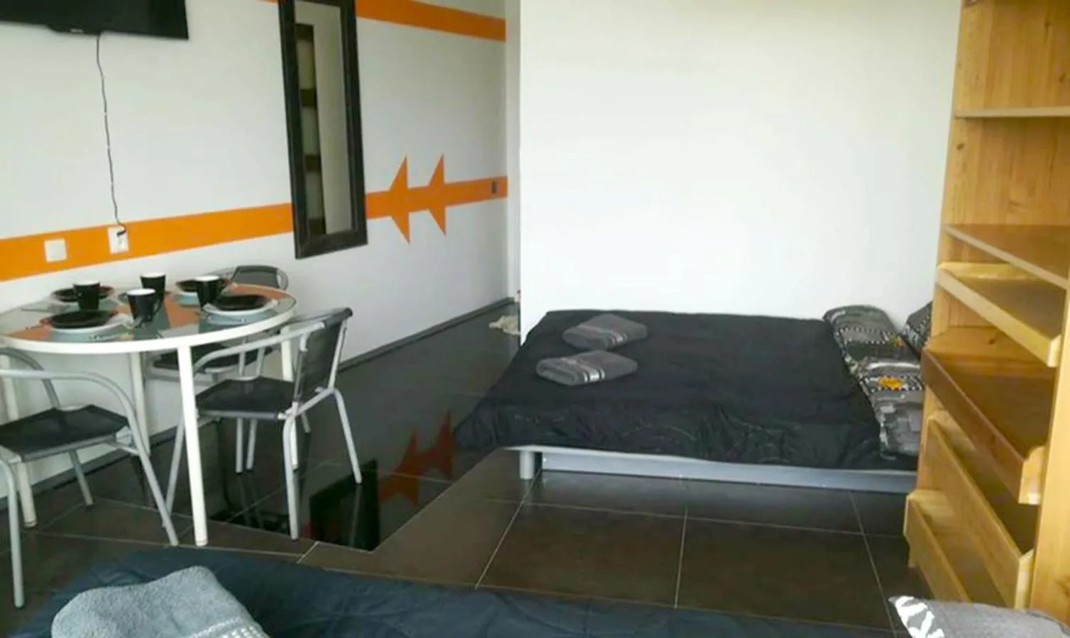 Walk distance to mokotow business park