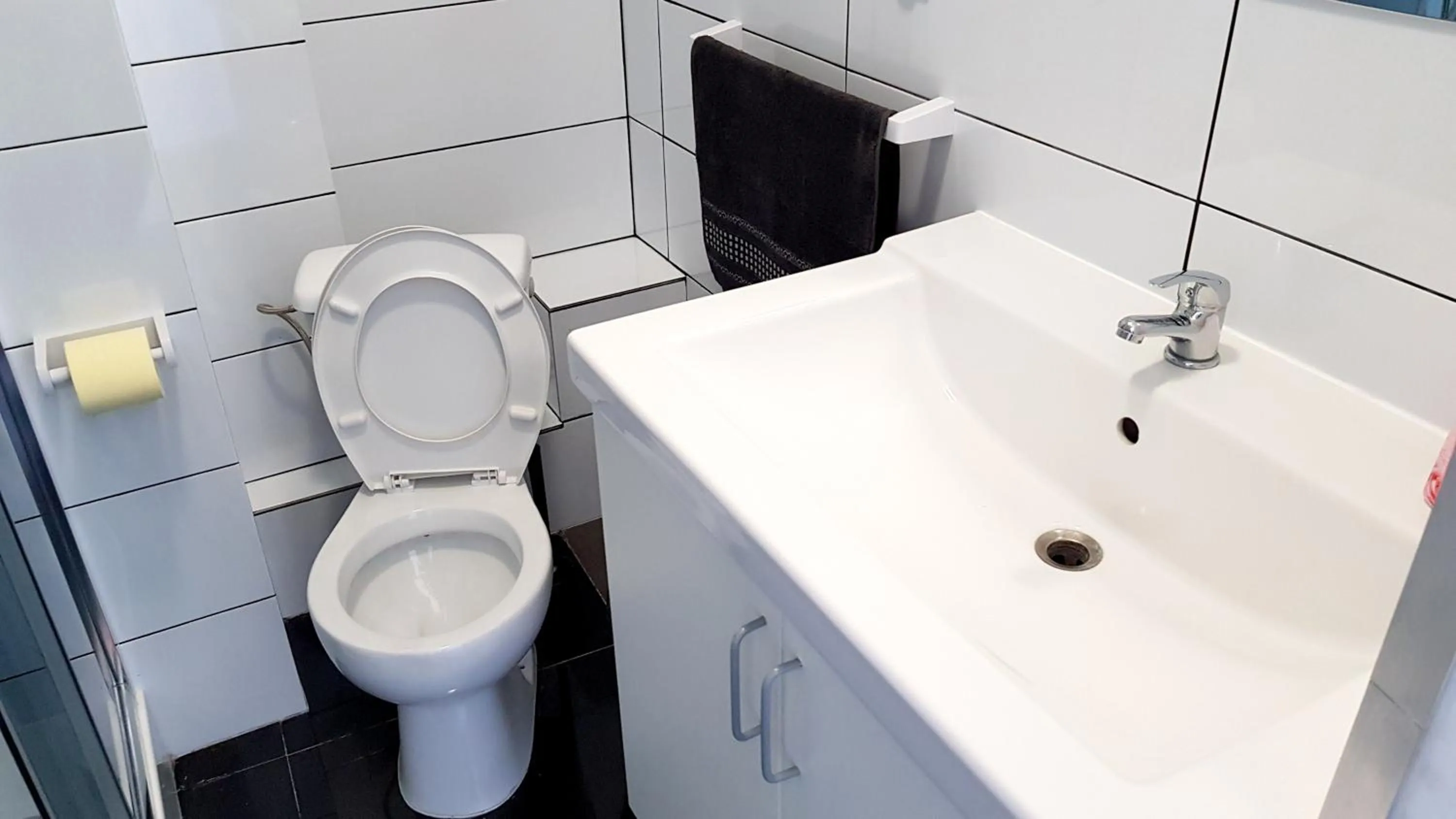 Property building in Walk distance to mokotow business park