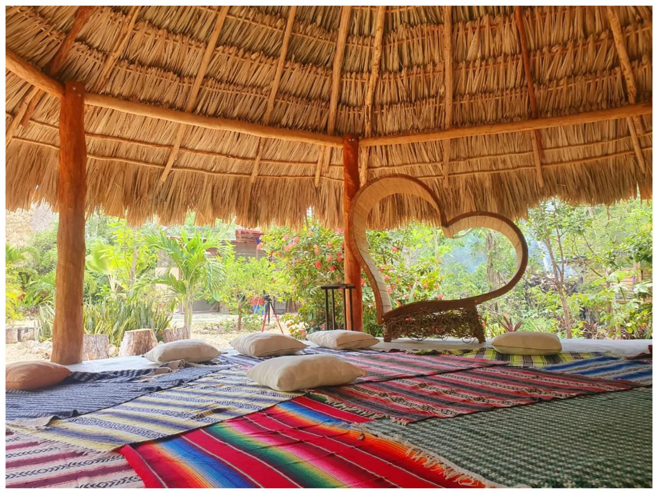 Natural landscape in MELI-MELO P&B