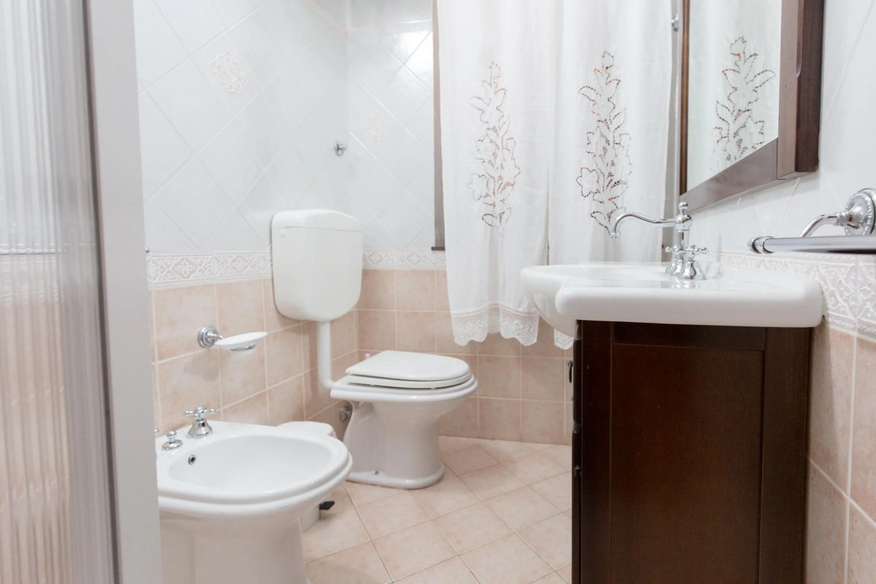 Restaurant/places to eat in ALESSANDRAB&B