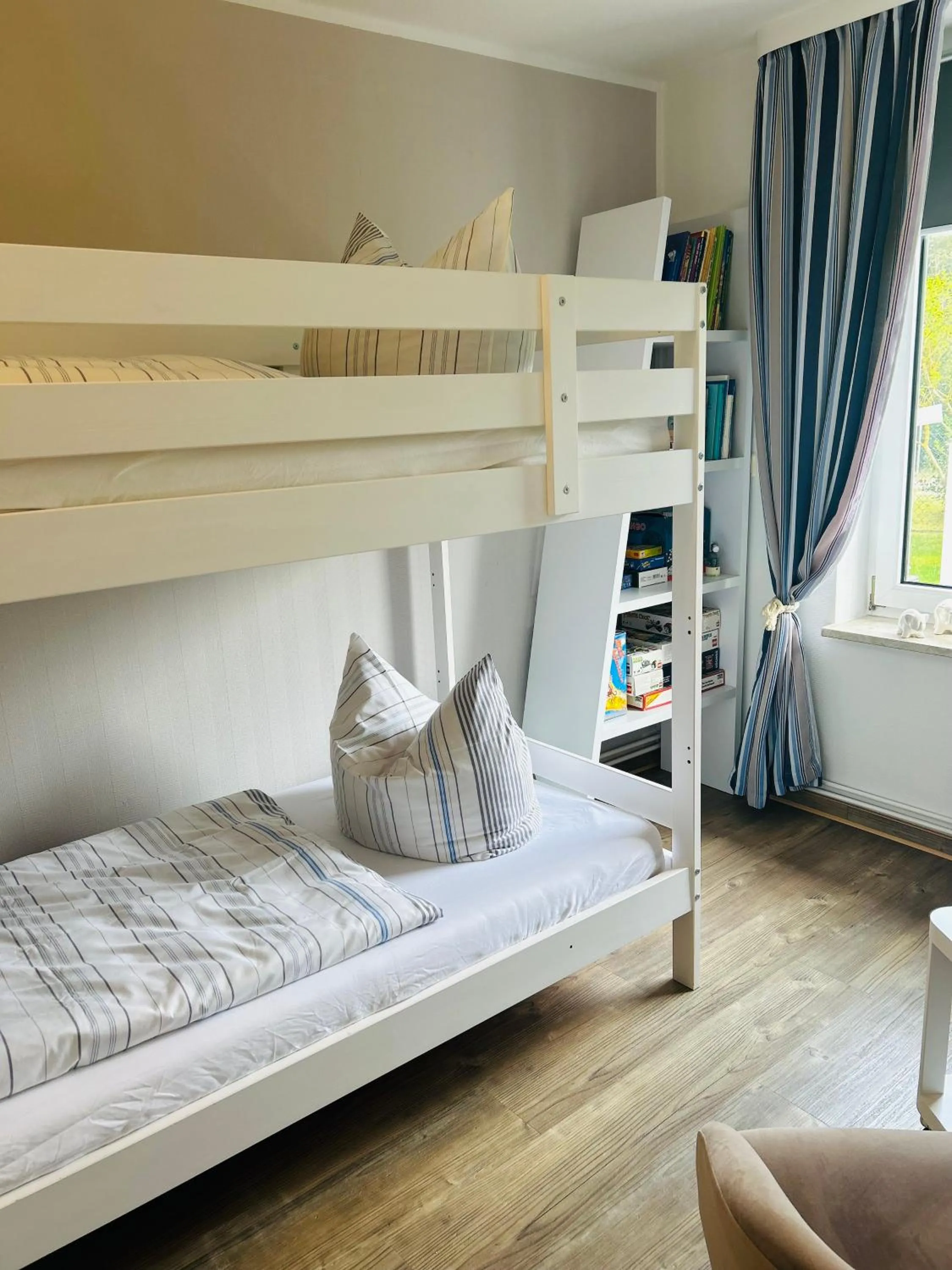 children, Bed in Strandkojen