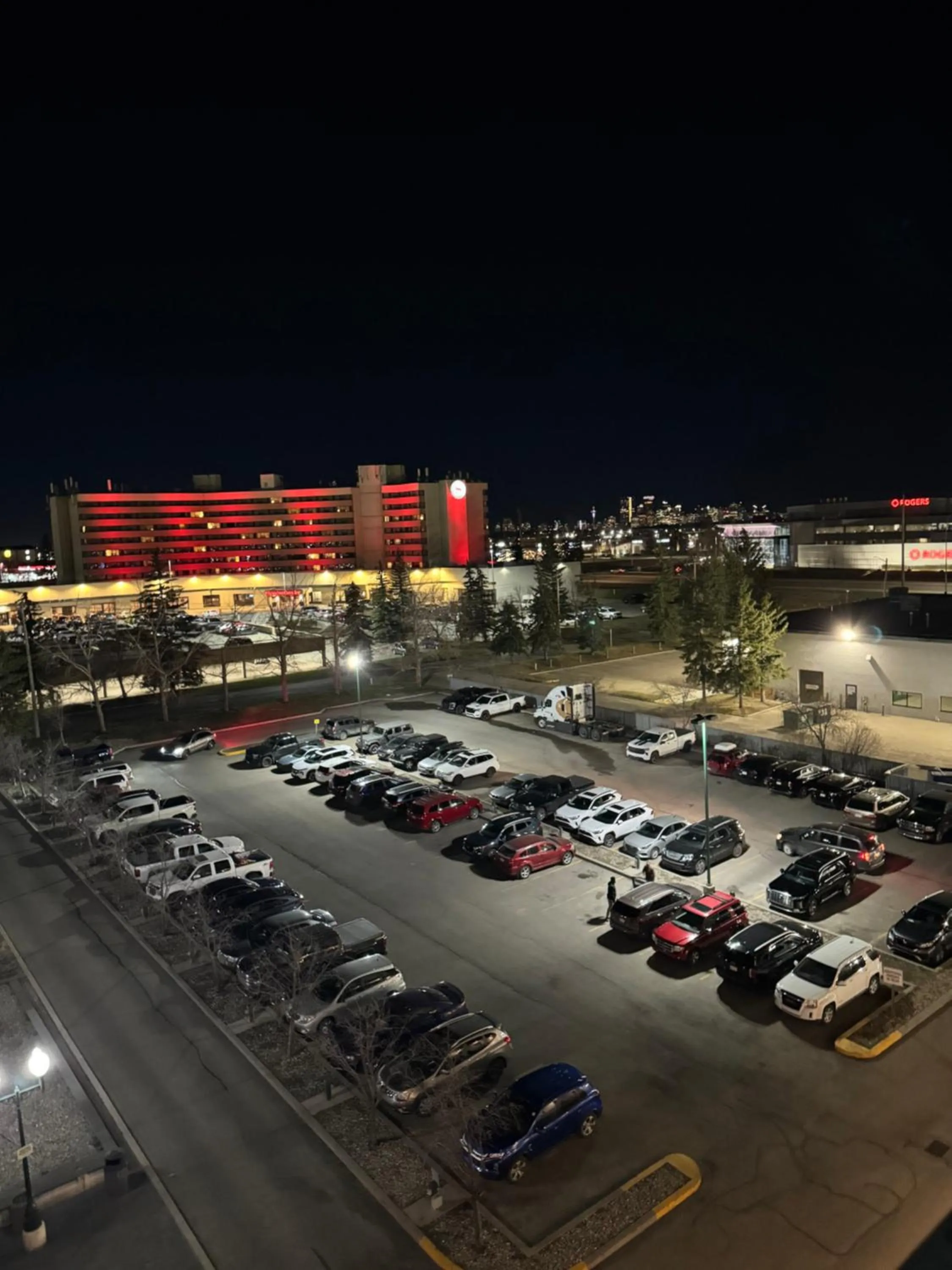 Property building in Divya Sutra Plaza and Conference Centre Calgary Airport