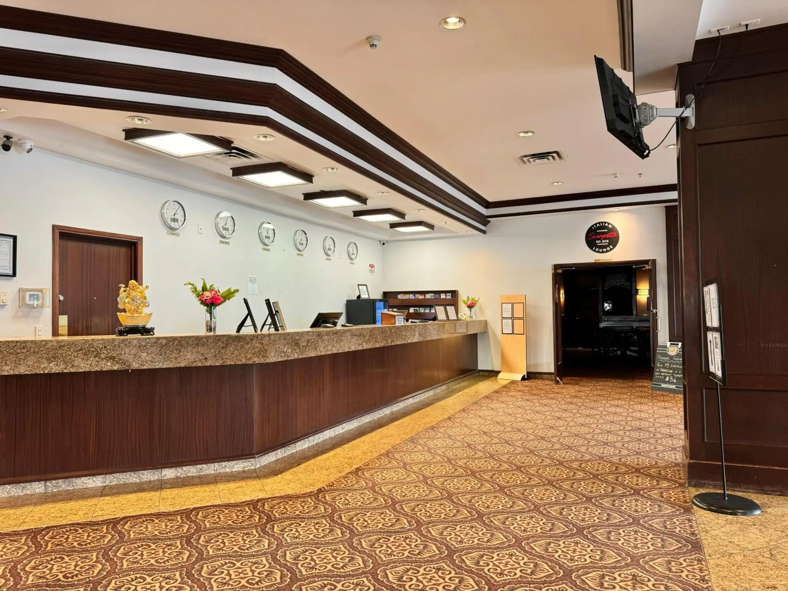 Lobby or reception in Divya Sutra Plaza and Conference Centre Calgary Airport Lobby or reception in Divya Sutra Plaza and Conference Centre Calgary Airport