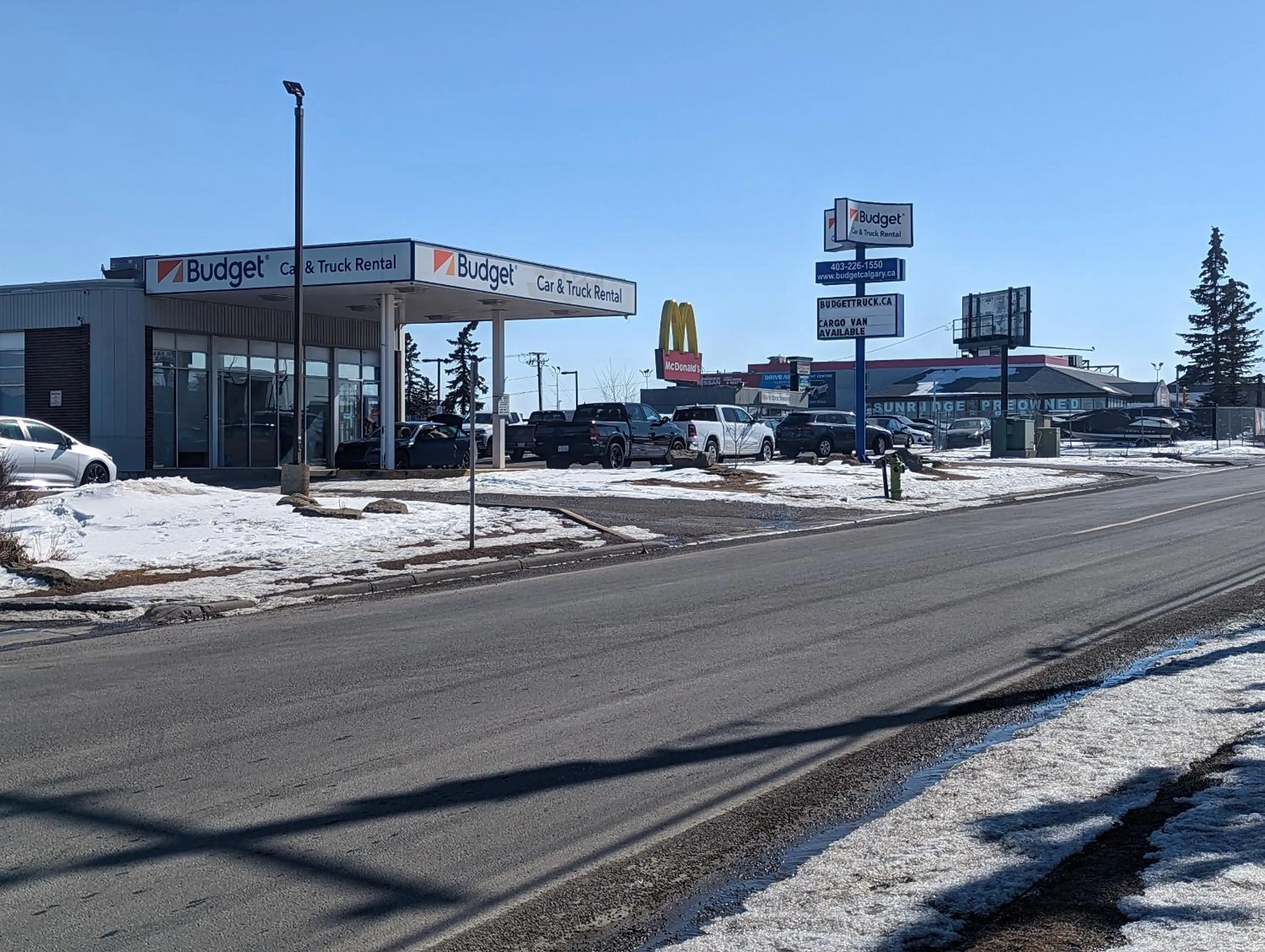 Neighbourhood in Divya Sutra Plaza and Conference Centre Calgary Airport