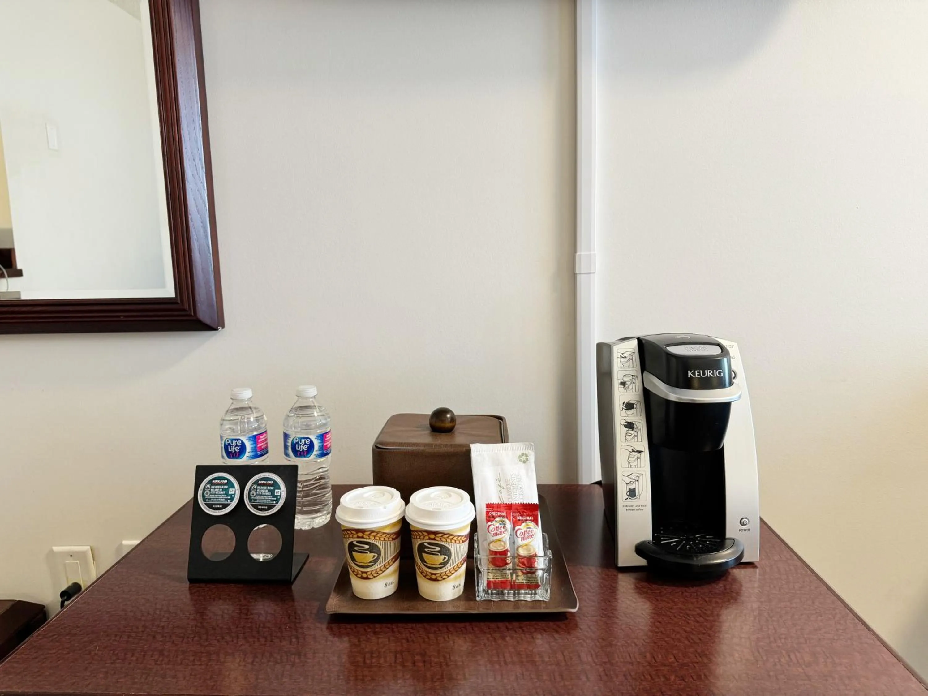 Coffee/tea facilities in Divya Sutra Plaza and Conference Centre Calgary Airport
