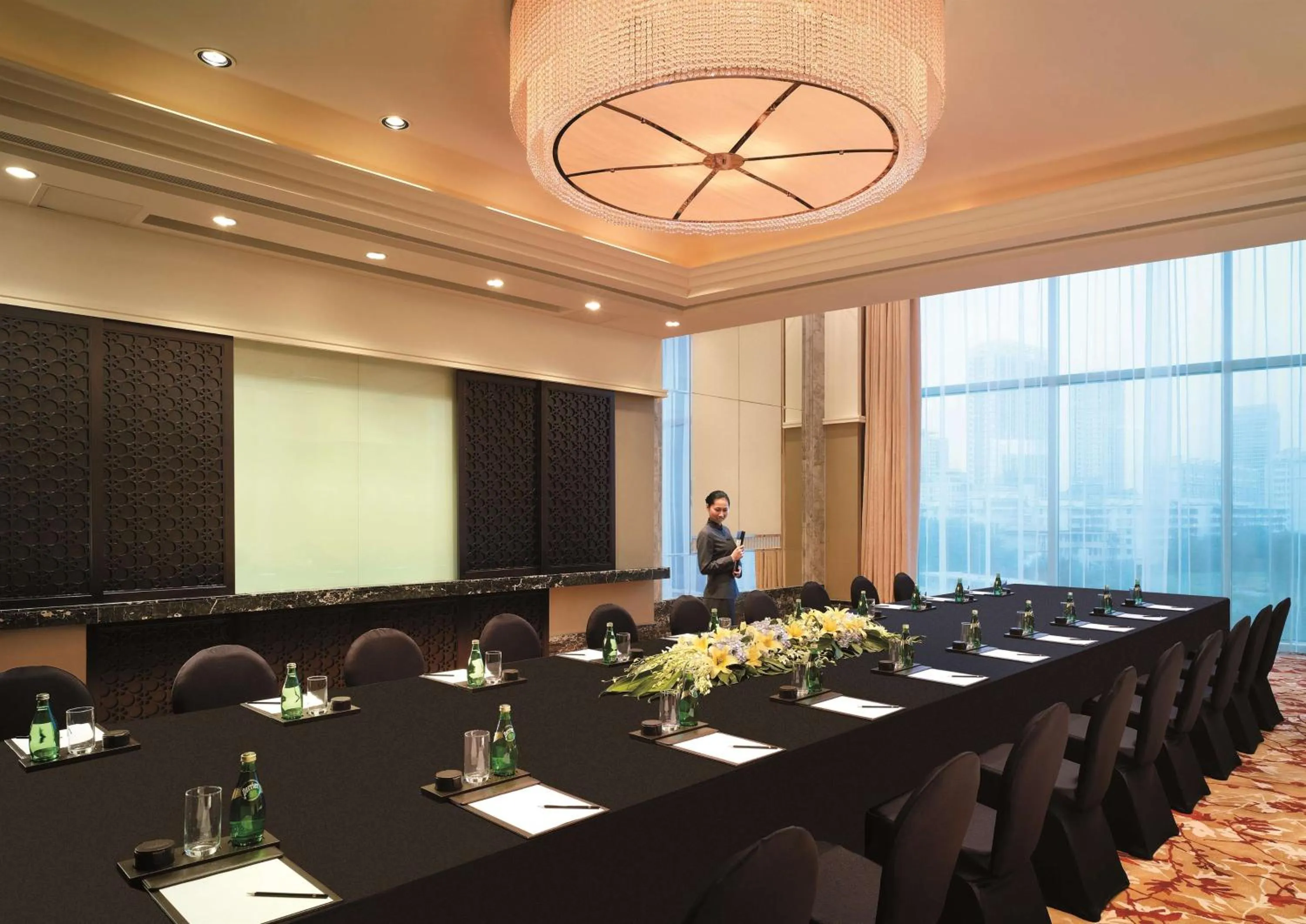 On site in Shangri-La Ningbo - The Three Rivers Intersection