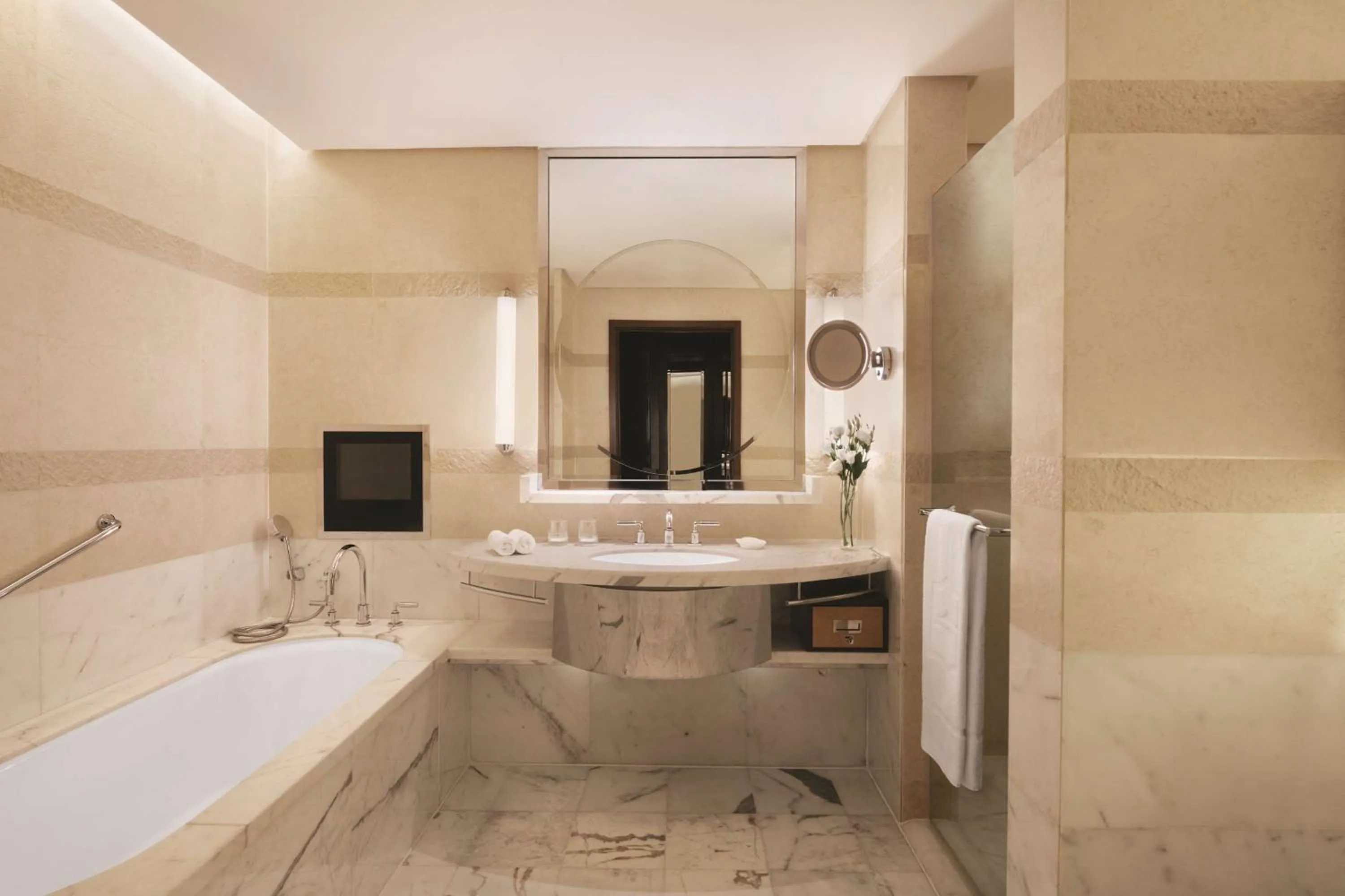 Bathroom in Shangri-La Ningbo - The Three Rivers Intersection
