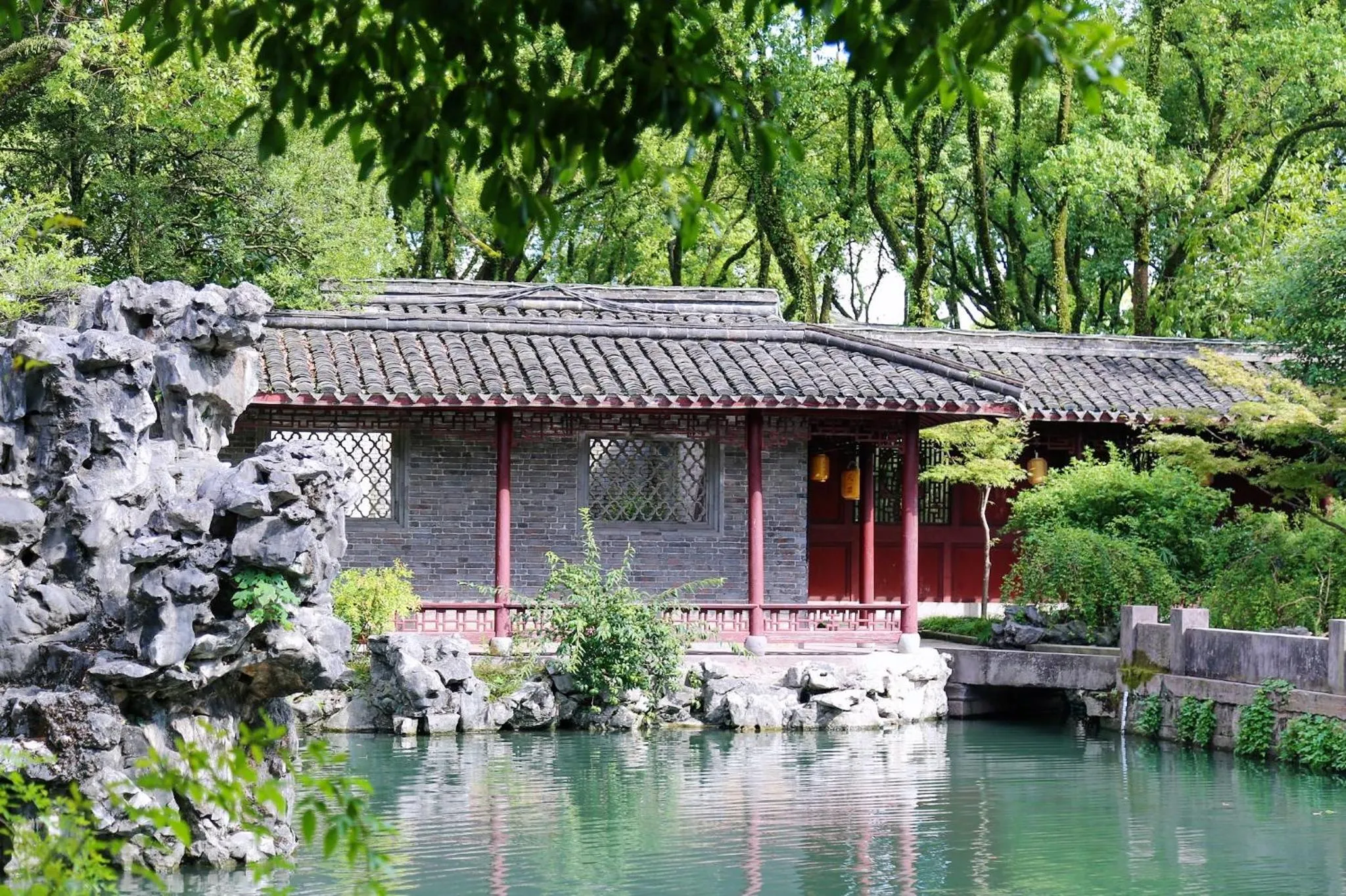 Property building in Shangri-La Ningbo - The Three Rivers Intersection