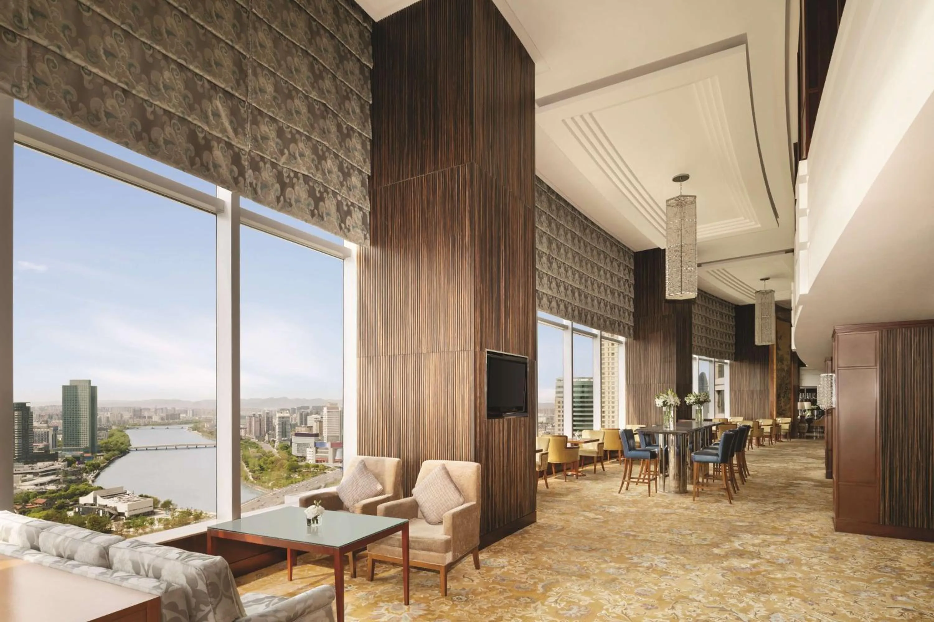 Lounge or bar in Shangri-La Ningbo - The Three Rivers Intersection
