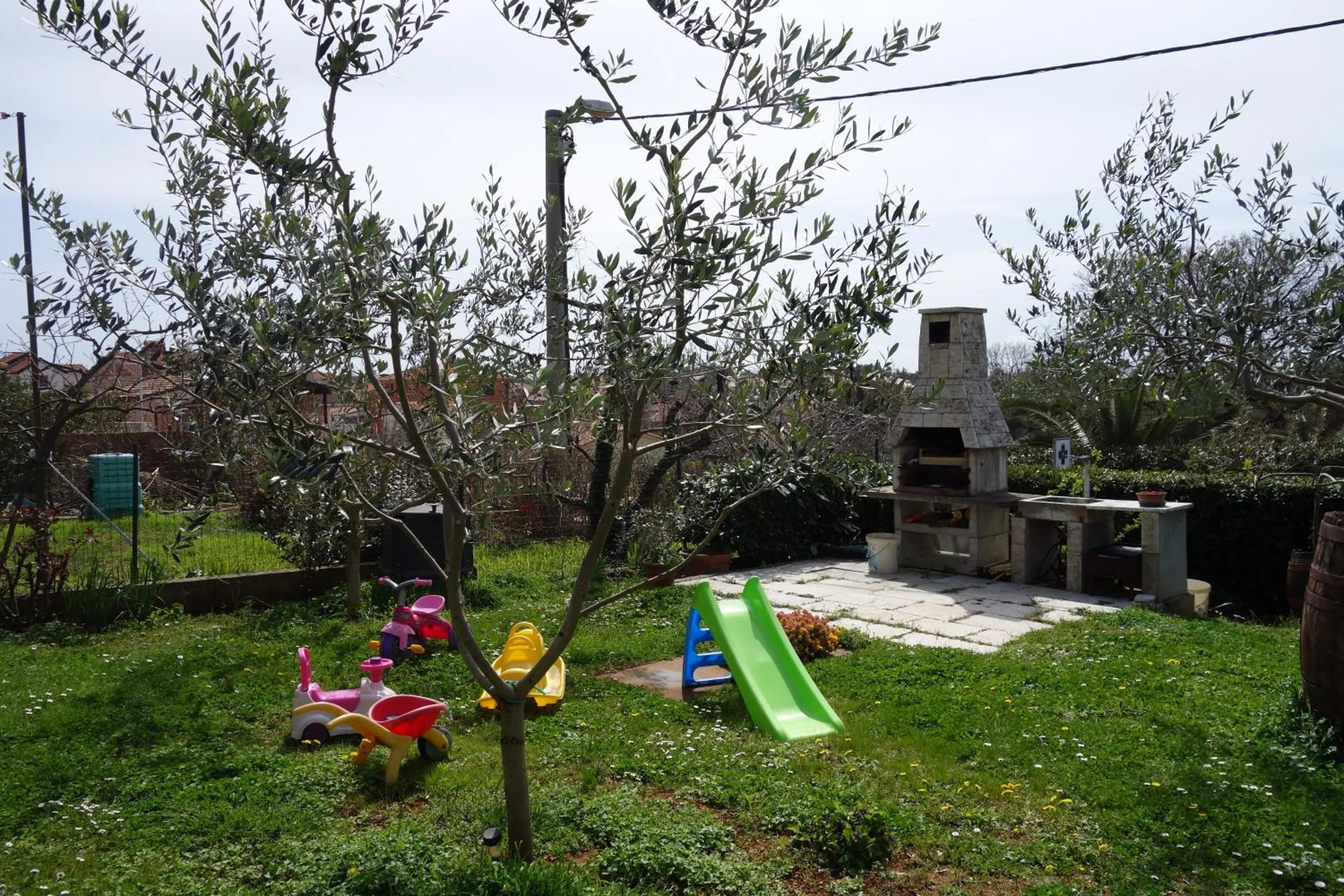 Istra 2