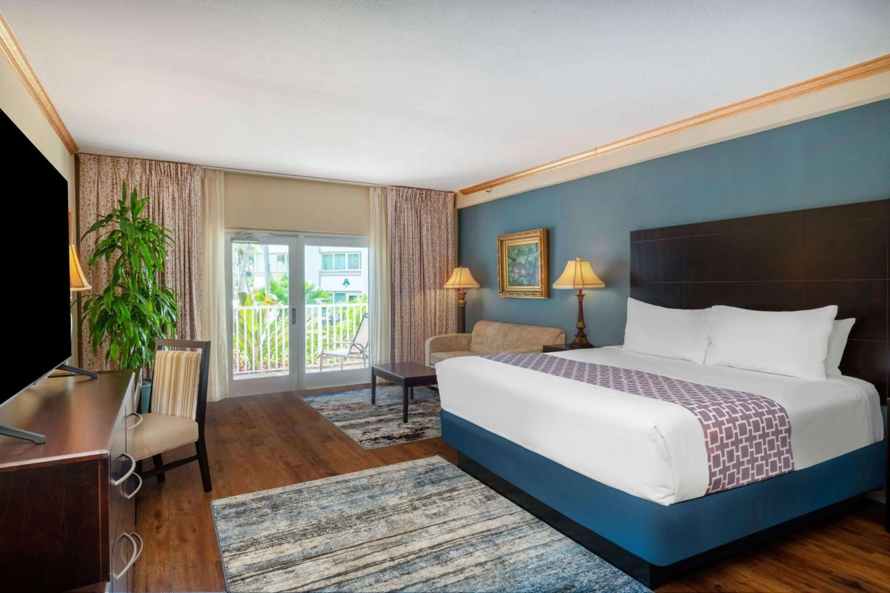 Photo of the whole room, Bed in Safety Harbor Resort & Spa Trademark Collection by Wyndham