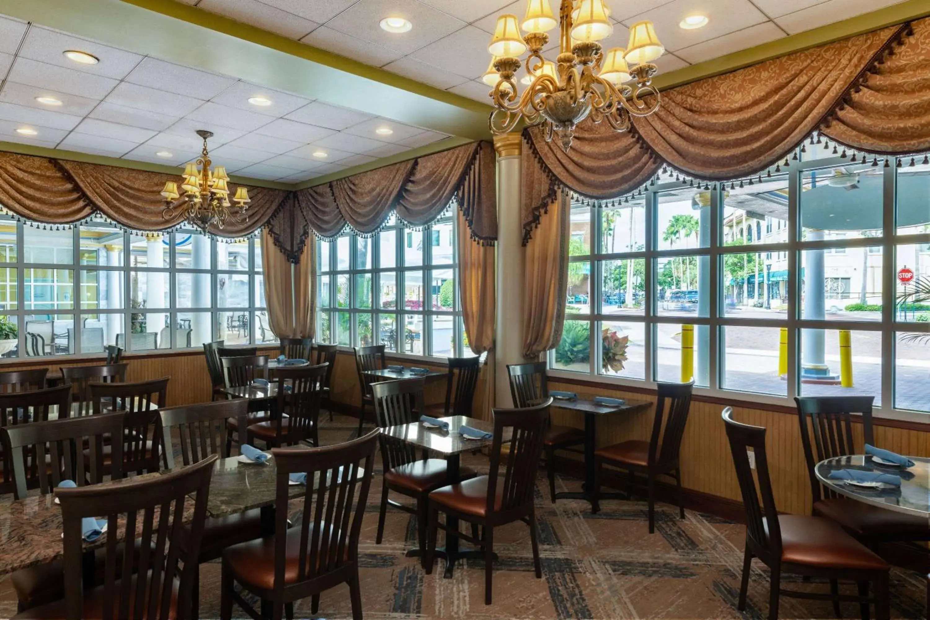 Restaurant/places to eat in Safety Harbor Resort & Spa Trademark Collection by Wyndham Restaurant/places to eat in Safety Harbor Resort & Spa Trademark Collection by Wyndham