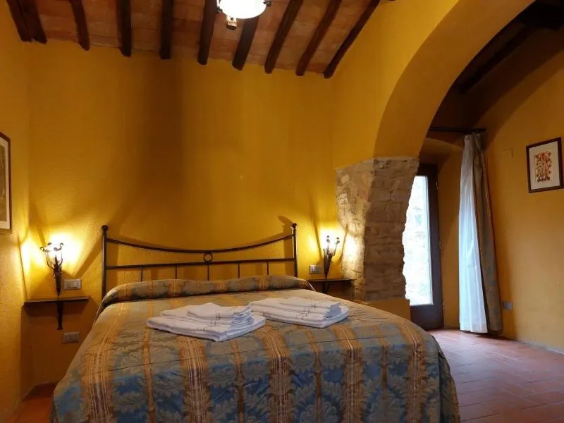 Bed in La Rimbecca Greve in Chianti