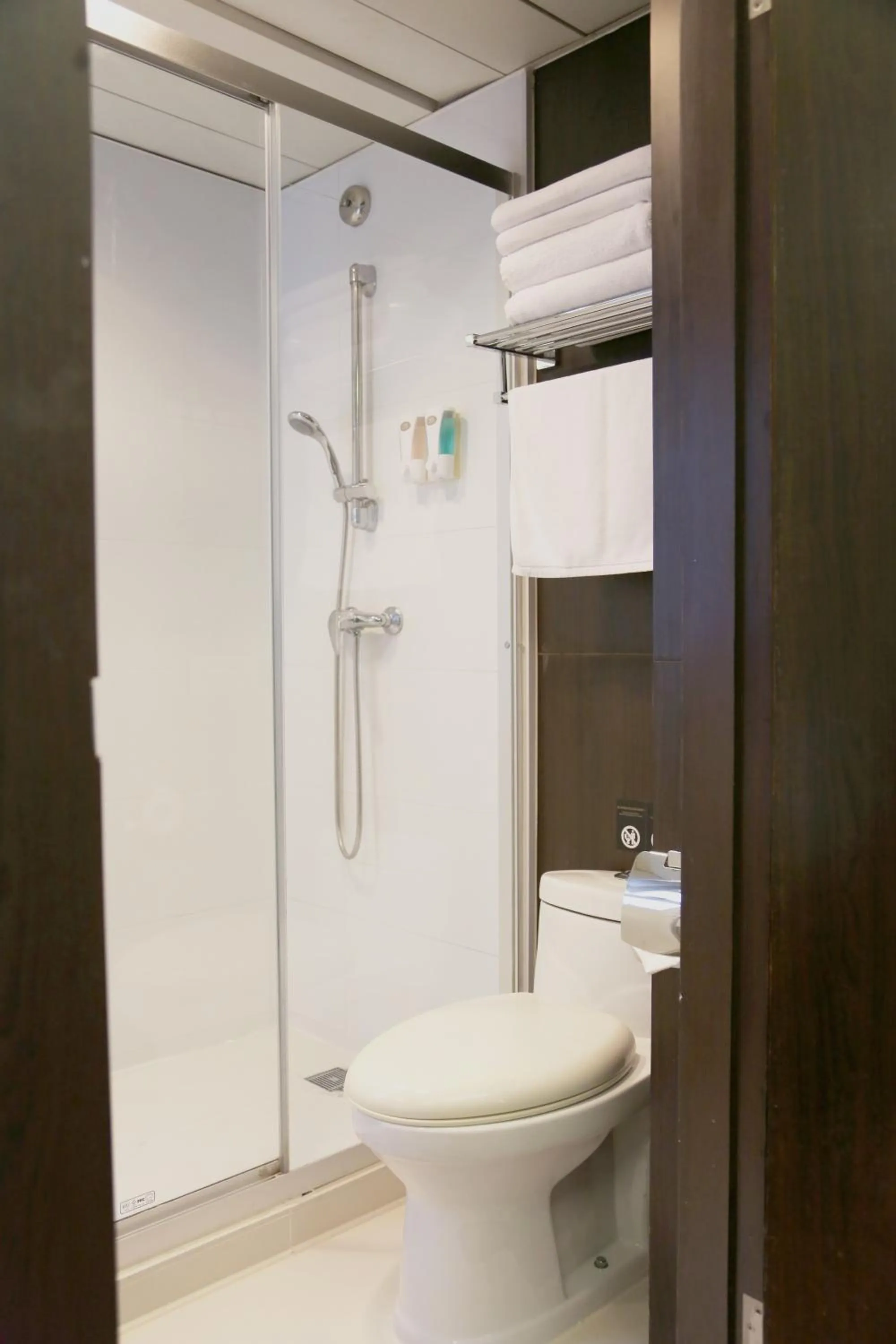 Bathroom in Bridal Tea House Hotel - Yaumatei