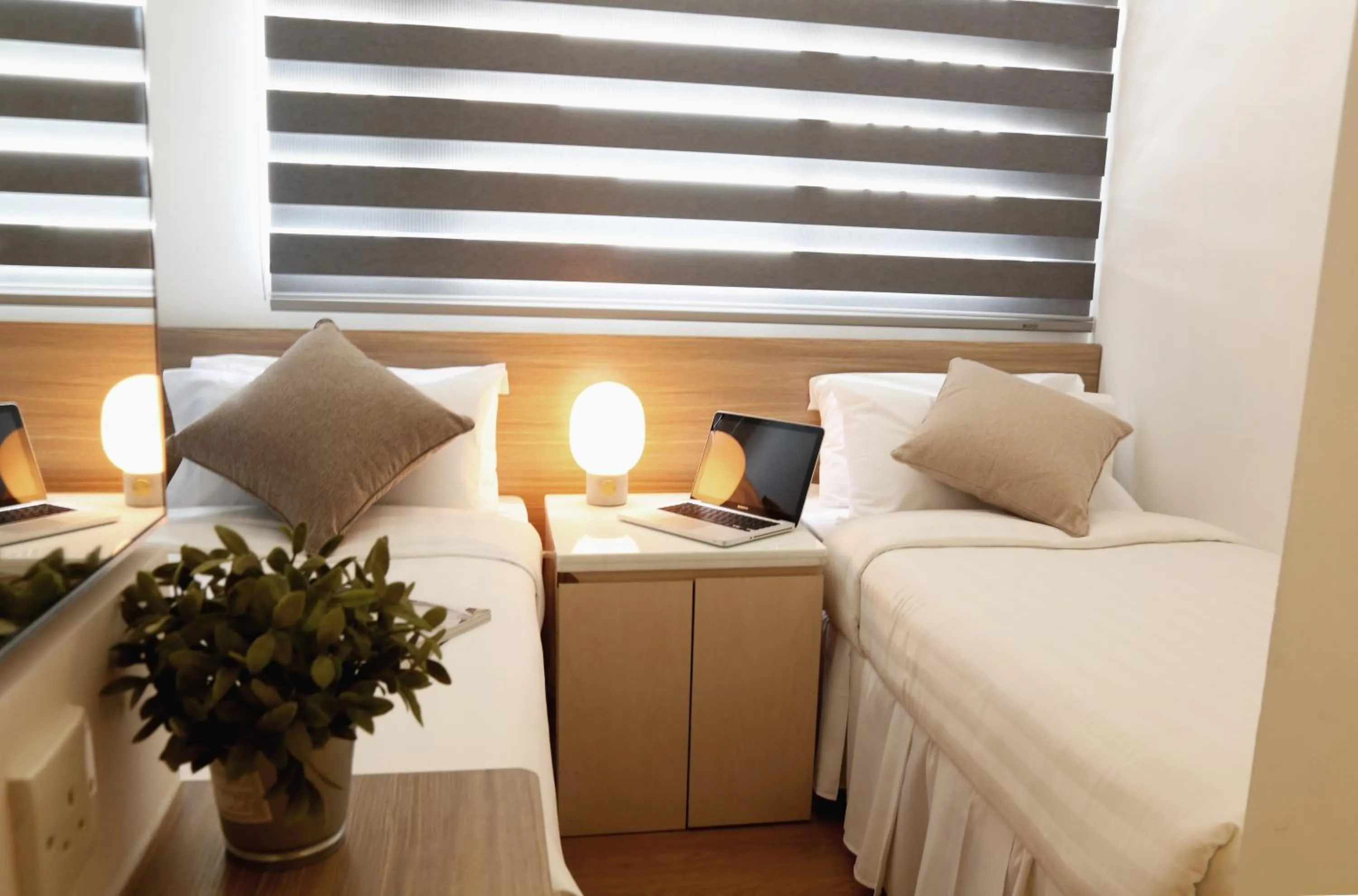 bunk bed, Bed in Bridal Tea House Hotel - Yaumatei