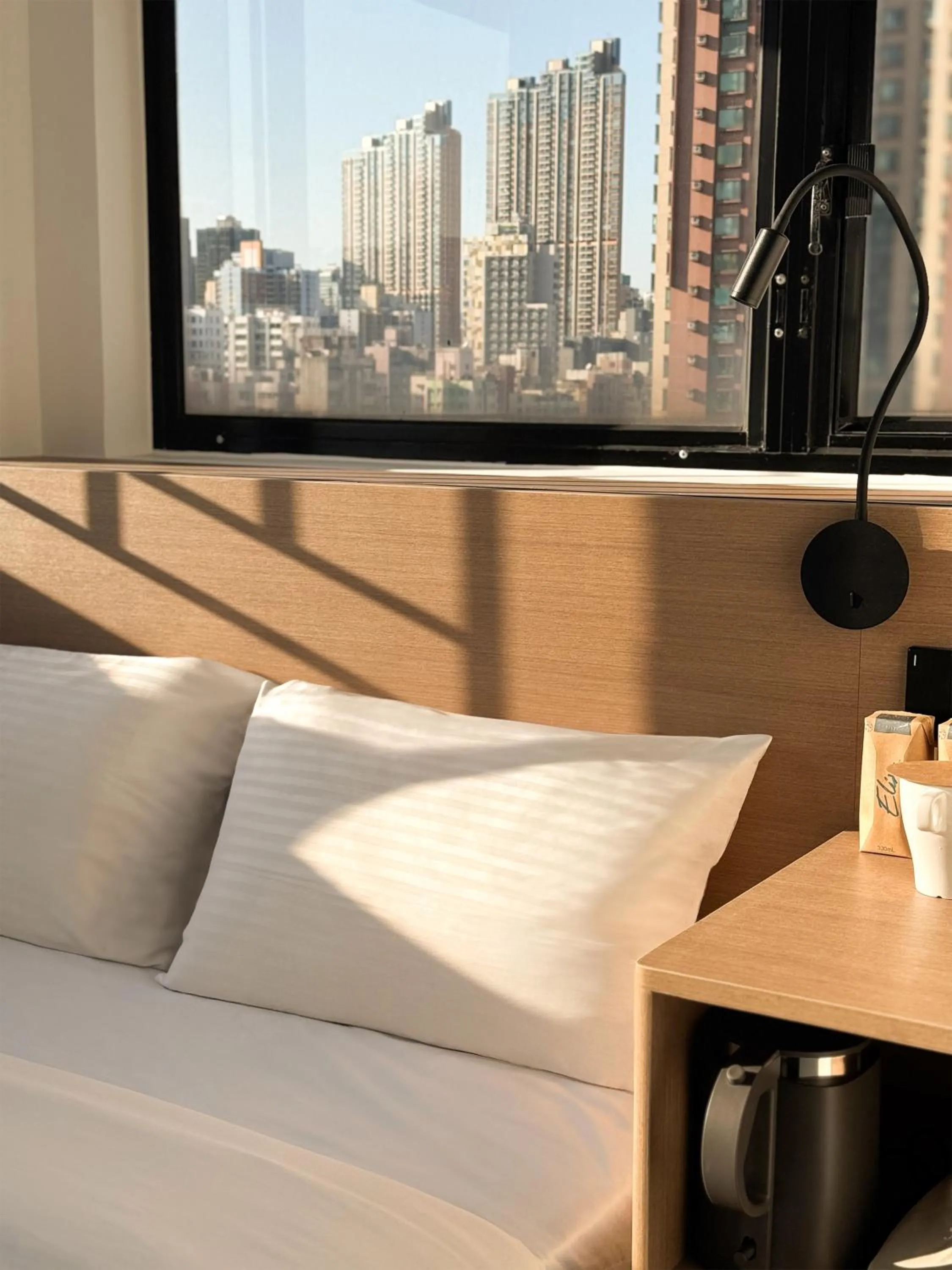 Bed in Bridal Tea House Hotel - Yaumatei