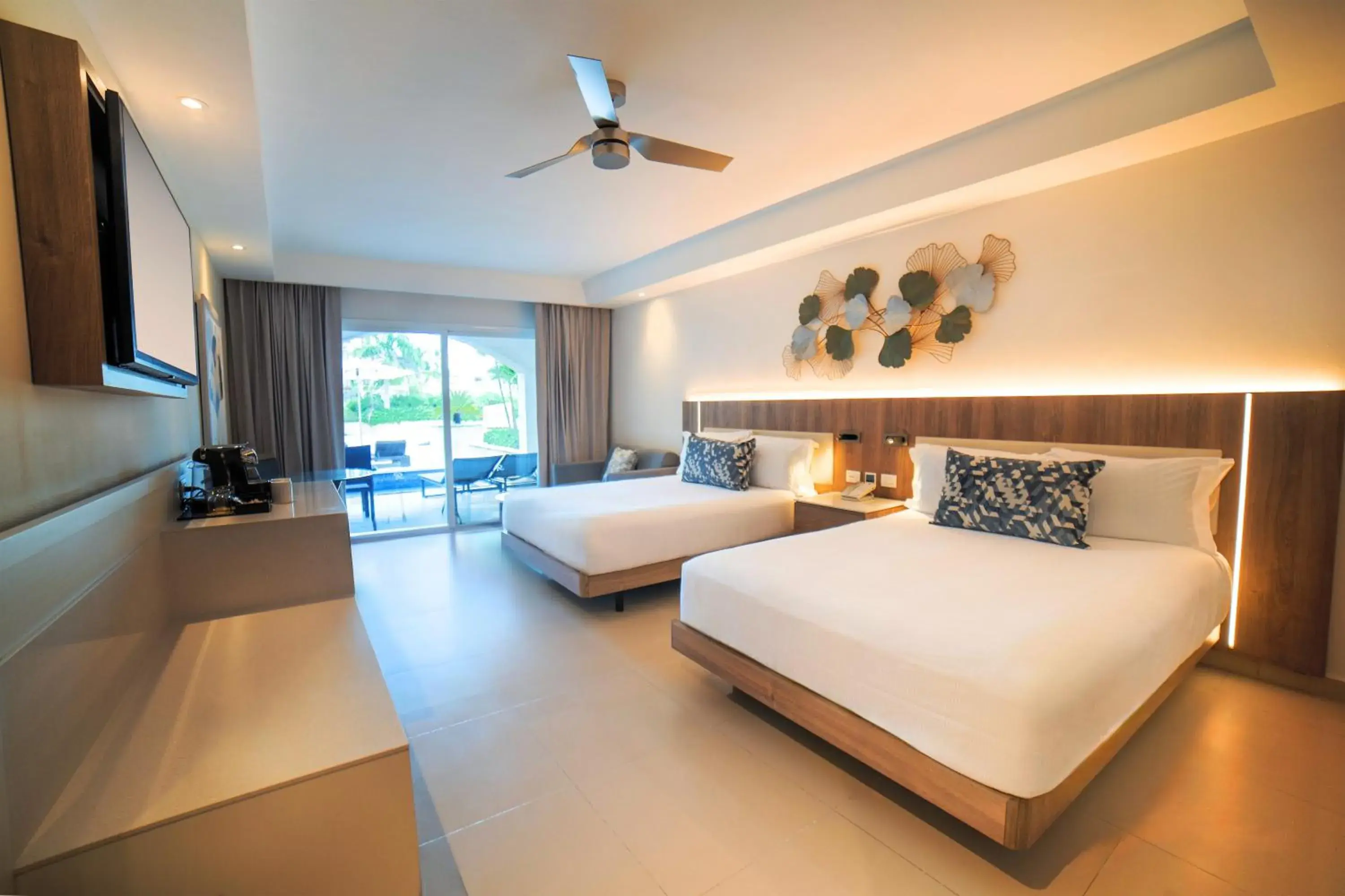 Bedroom, Bed in Royalton Hideaway Punta Cana, An Autograph Collection All-Inclusive Resort & Casino - Adults Only Bedroom, Bed in Royalton Hideaway Punta Cana, An Autograph Collection All-Inclusive Resort & Casino - Adults Only