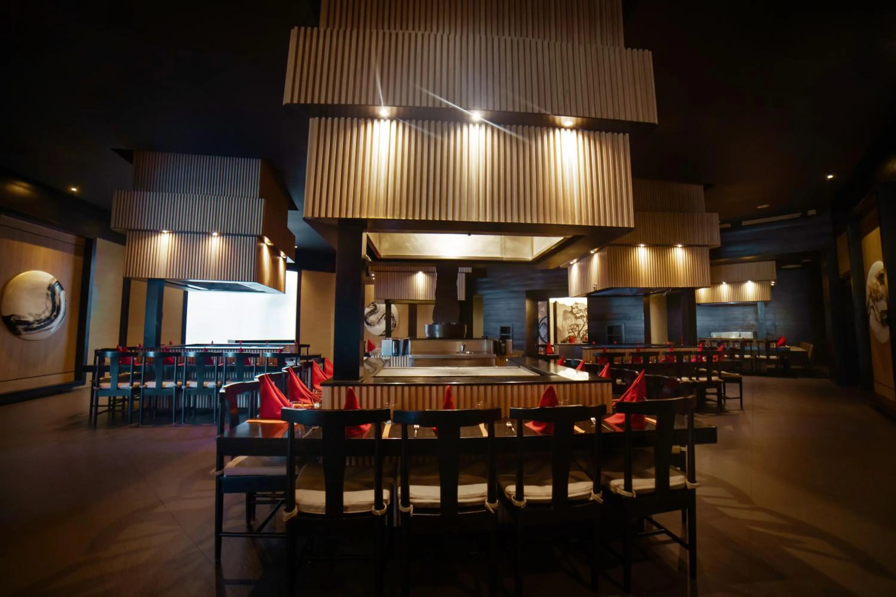 Restaurant/places to eat in Royalton Hideaway Punta Cana, An Autograph Collection All-Inclusive Resort & Casino - Adults Only