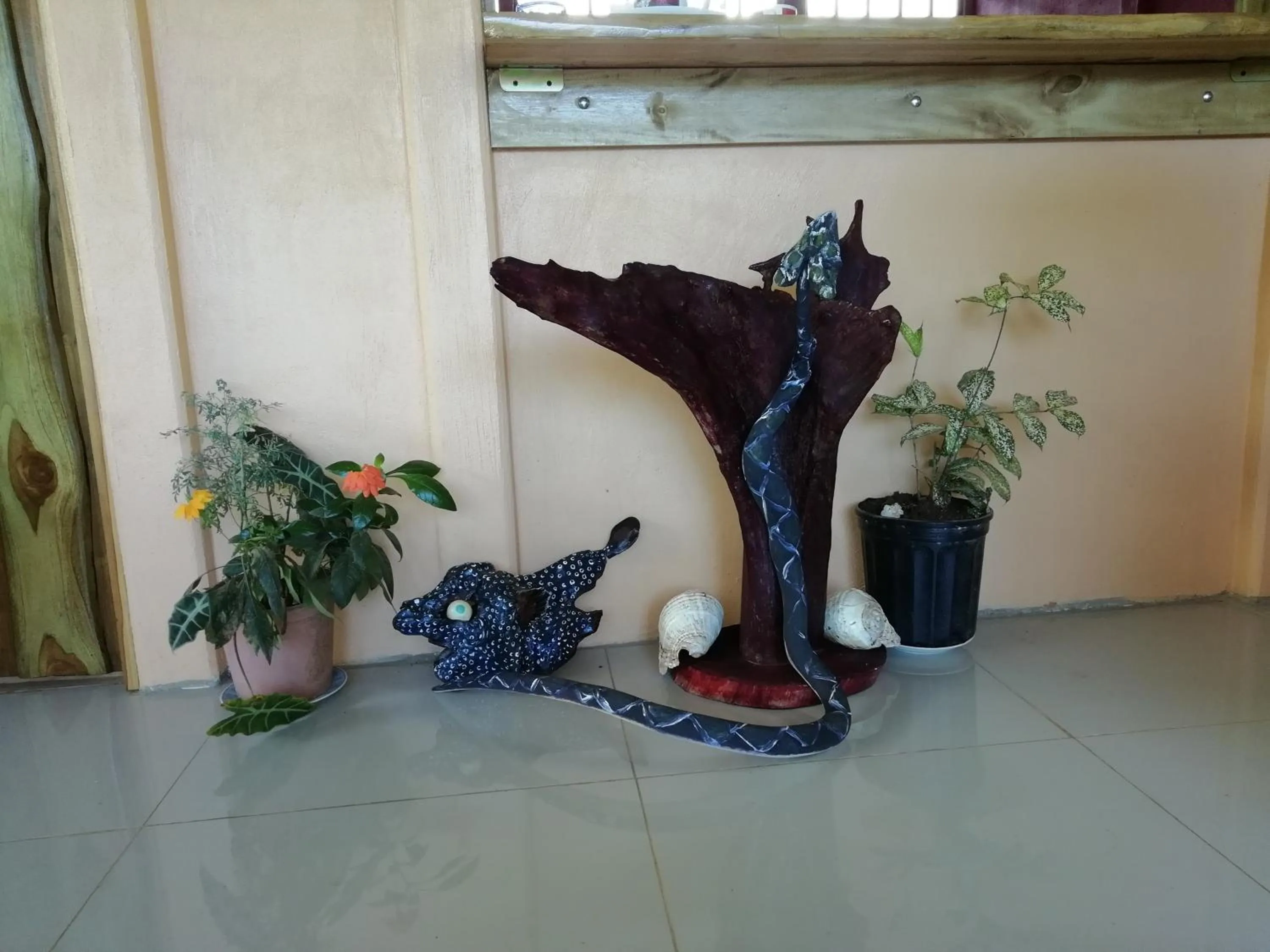 Decorative detail in Hotel Casa Gitana Corcovado Tour operador