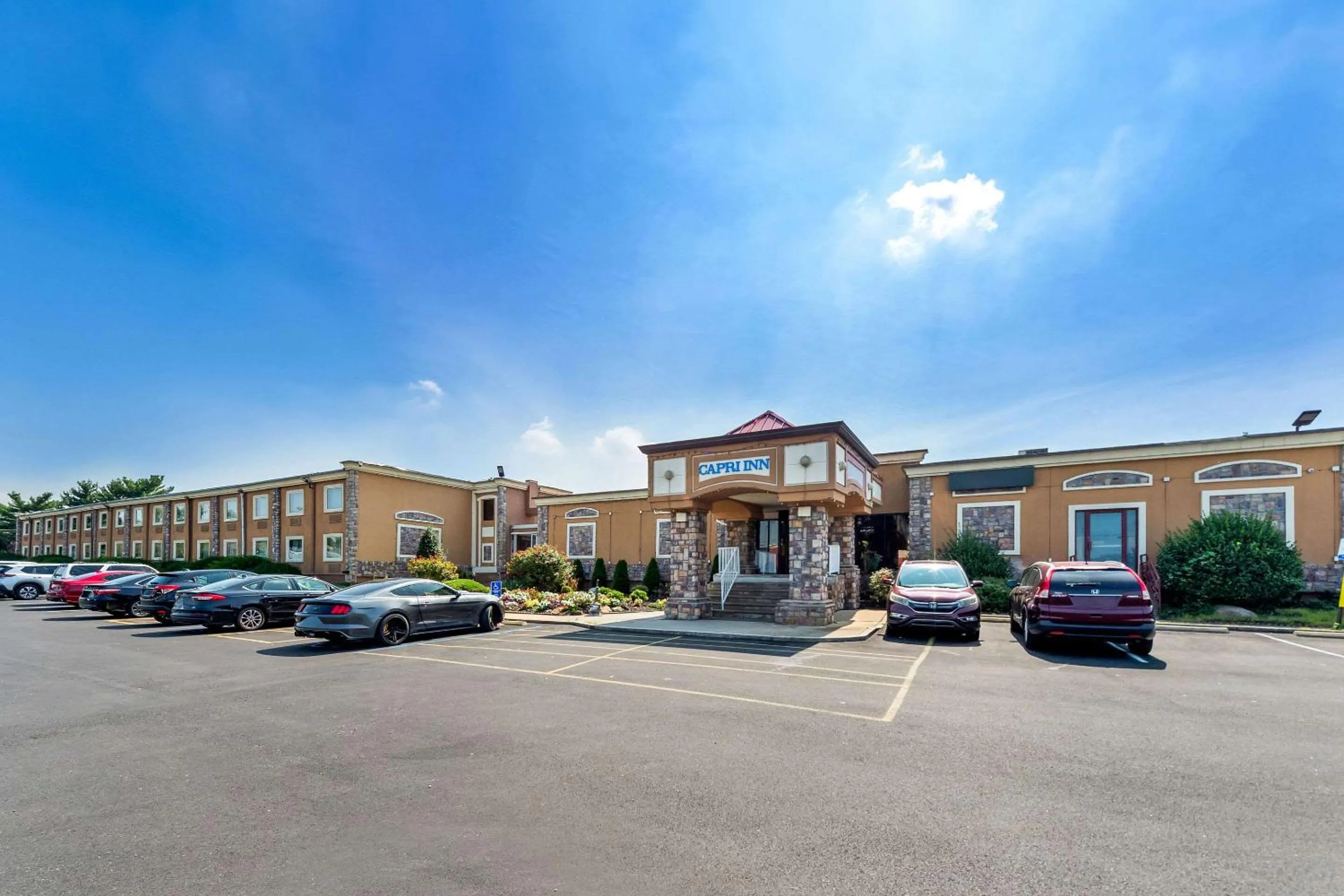 Property building in Rodeway Inn Capri