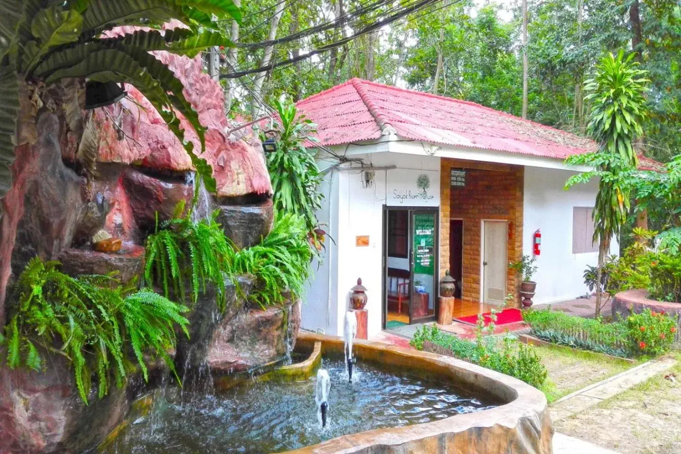 Restaurant/places to eat in Saiyok River House Restaurant/places to eat in Saiyok River House