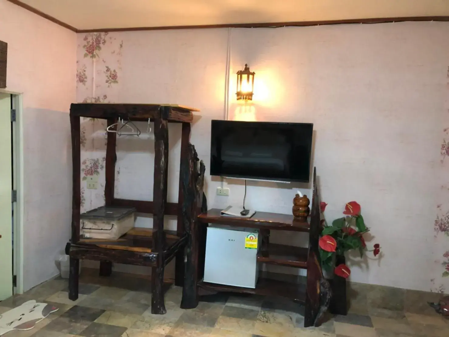 Bed in Saiyok River House Bed in Saiyok River House