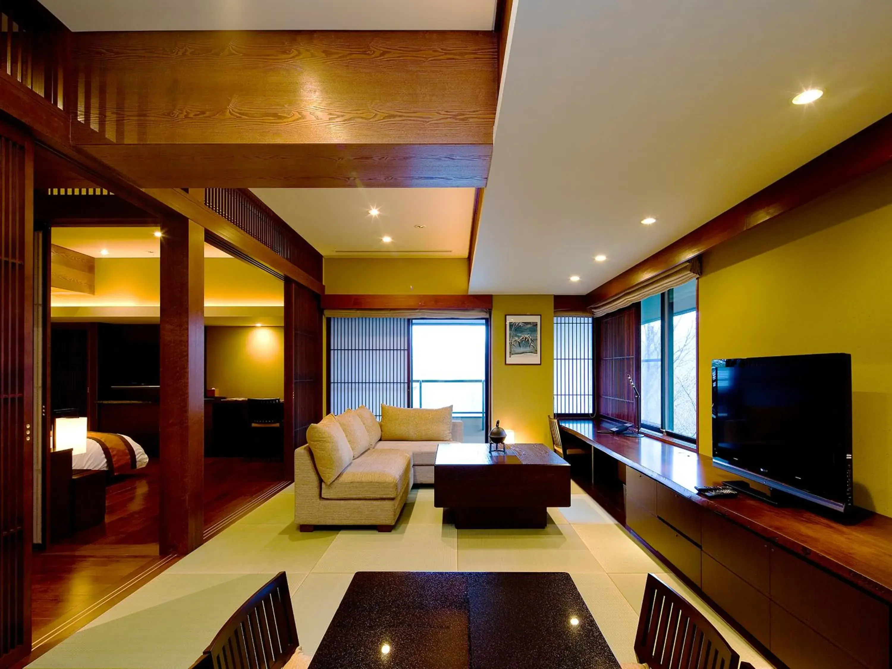 Living room in 竹泉荘 Chikusenso Onsen Living room in 竹泉荘 Chikusenso Onsen