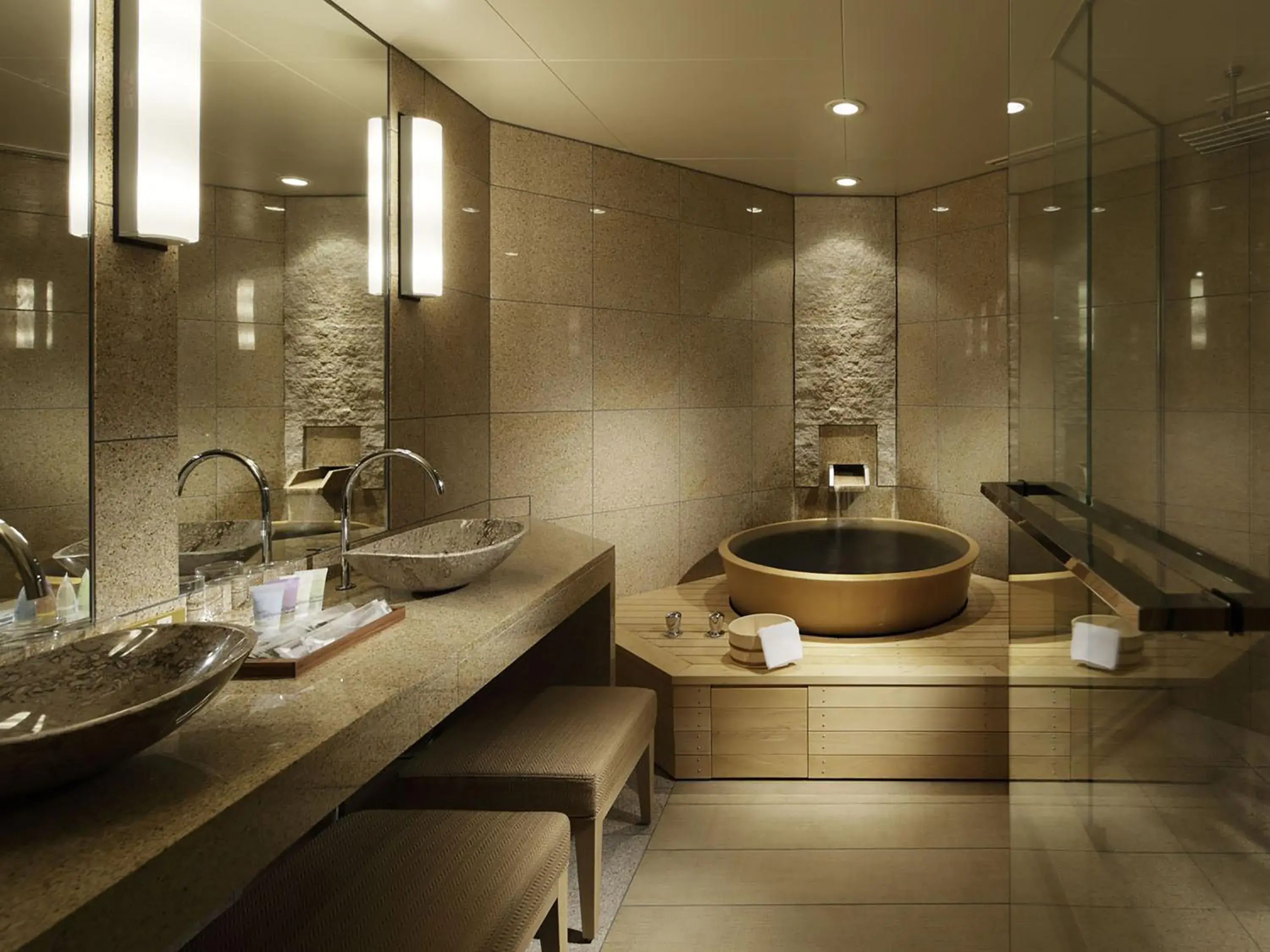 Bathroom in 竹泉荘 Chikusenso Onsen Bathroom in 竹泉荘 Chikusenso Onsen